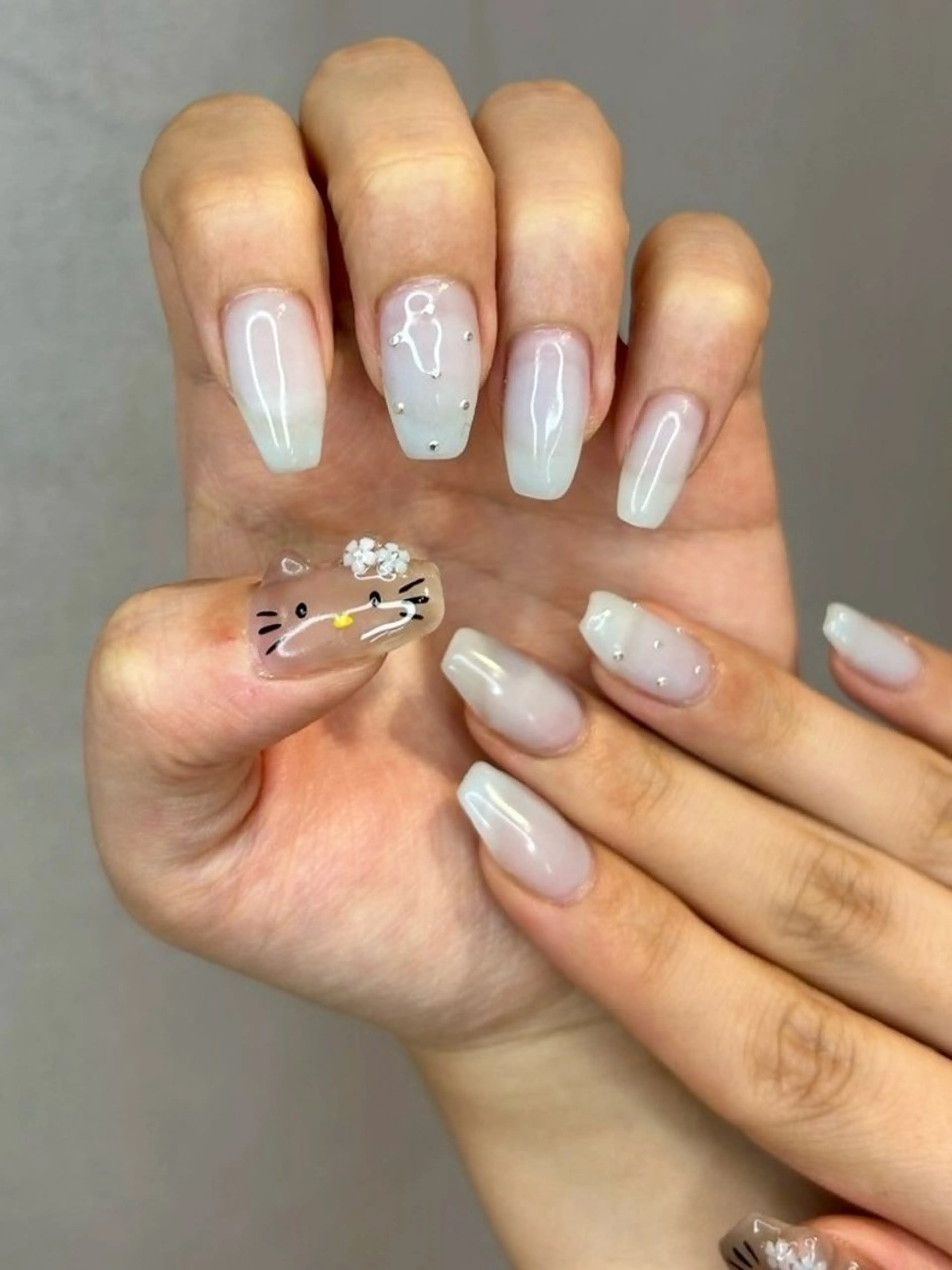 セミロング ハンドネイル Nbibi nail salonのネイルデザイン
