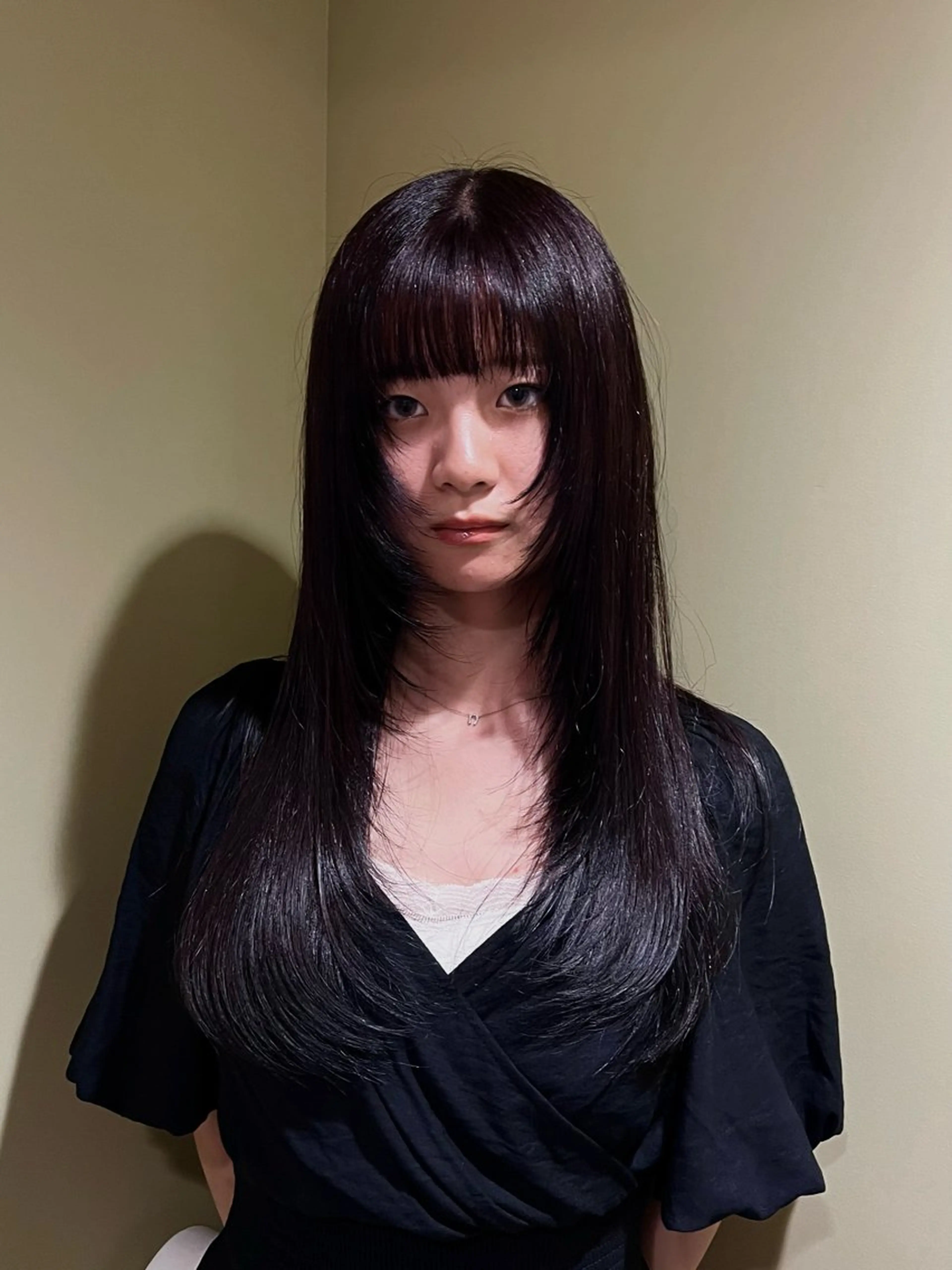 ロング カラー 黒髪 レッドカラー シャギー 🐰カラーモデル🐰 mihoのヘアスタイル