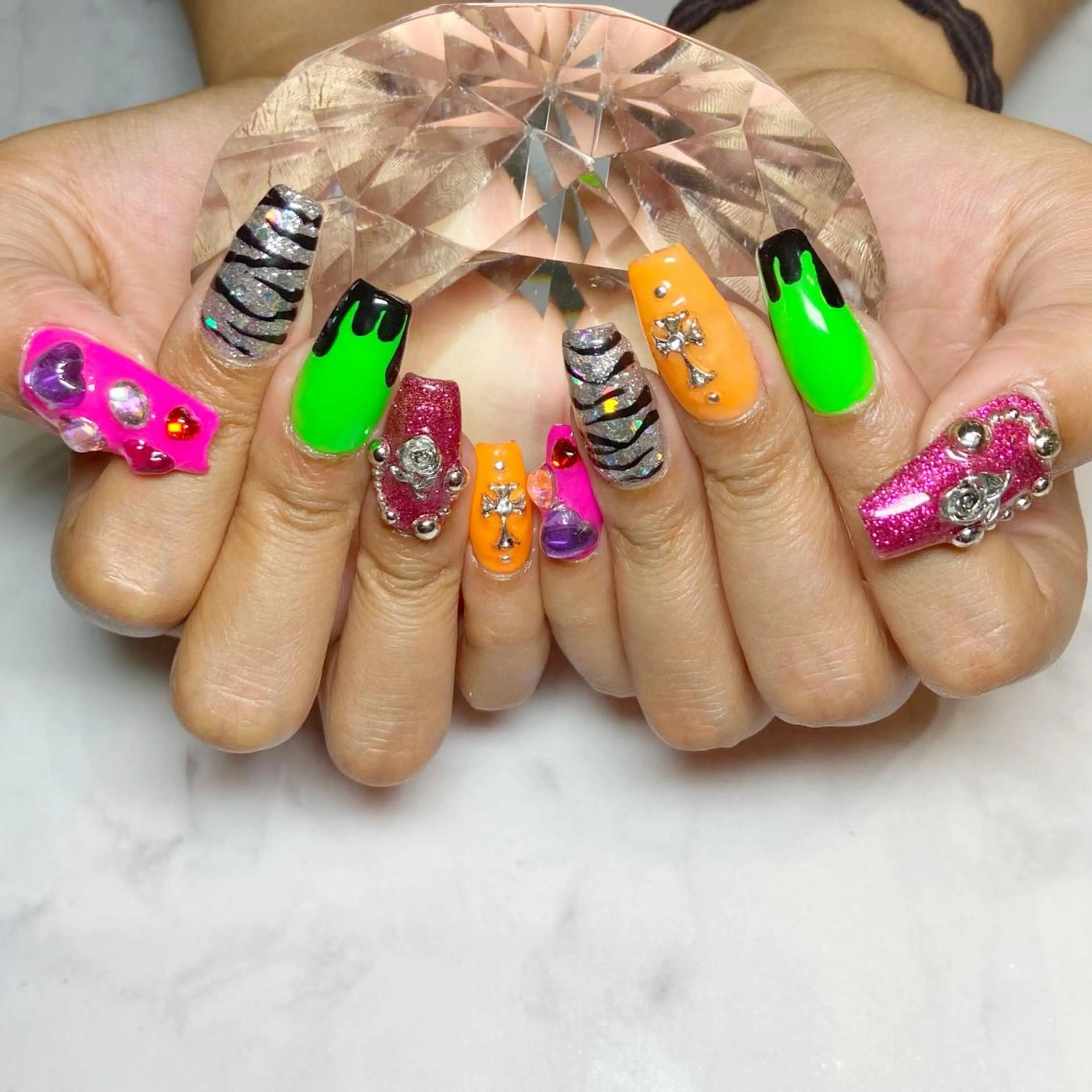 ネイル ハンドネイル YUN 💅のネイルデザイン