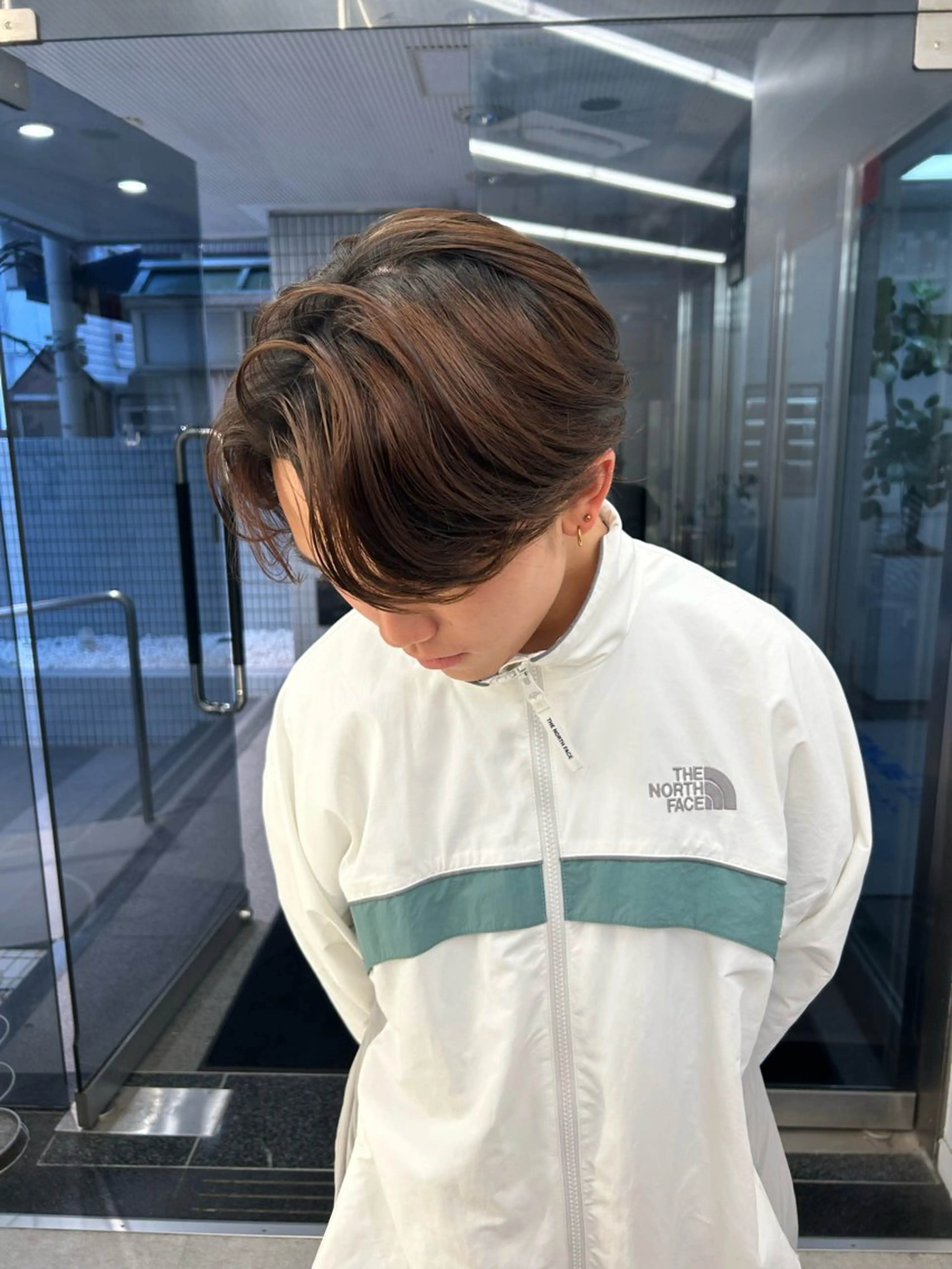 ショート パーマ メンズ メンズパーマ ニュアンスパーマ カット パーマ トリートメント 透明感ハイトーン特化 /ケアブリーチ/莉駒のヘアスタイル