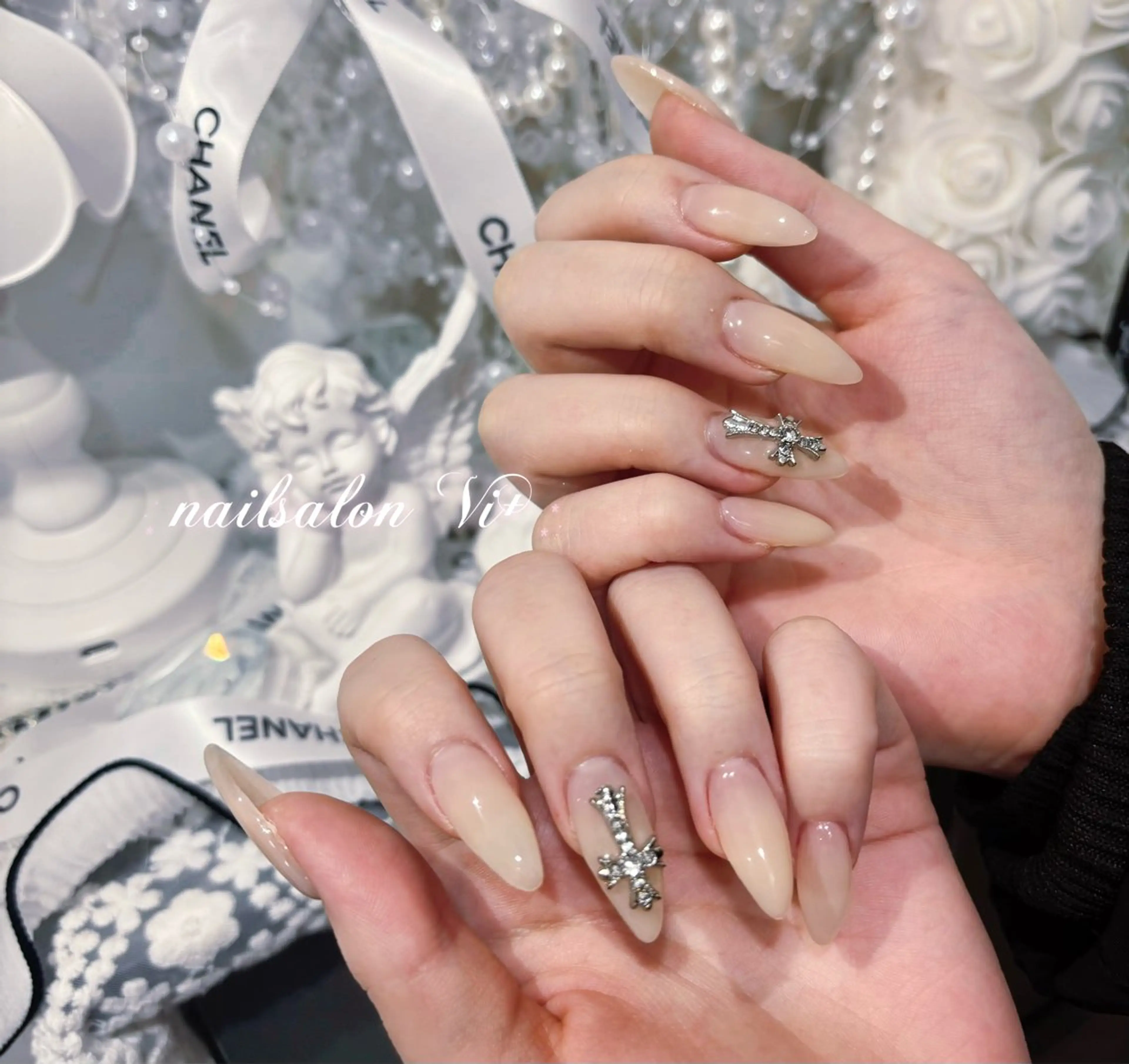 ネイル ハンドネイル 𝒦𝐸𝐼𝒩𝒜 錦糸町ネイルのネイルデザイン