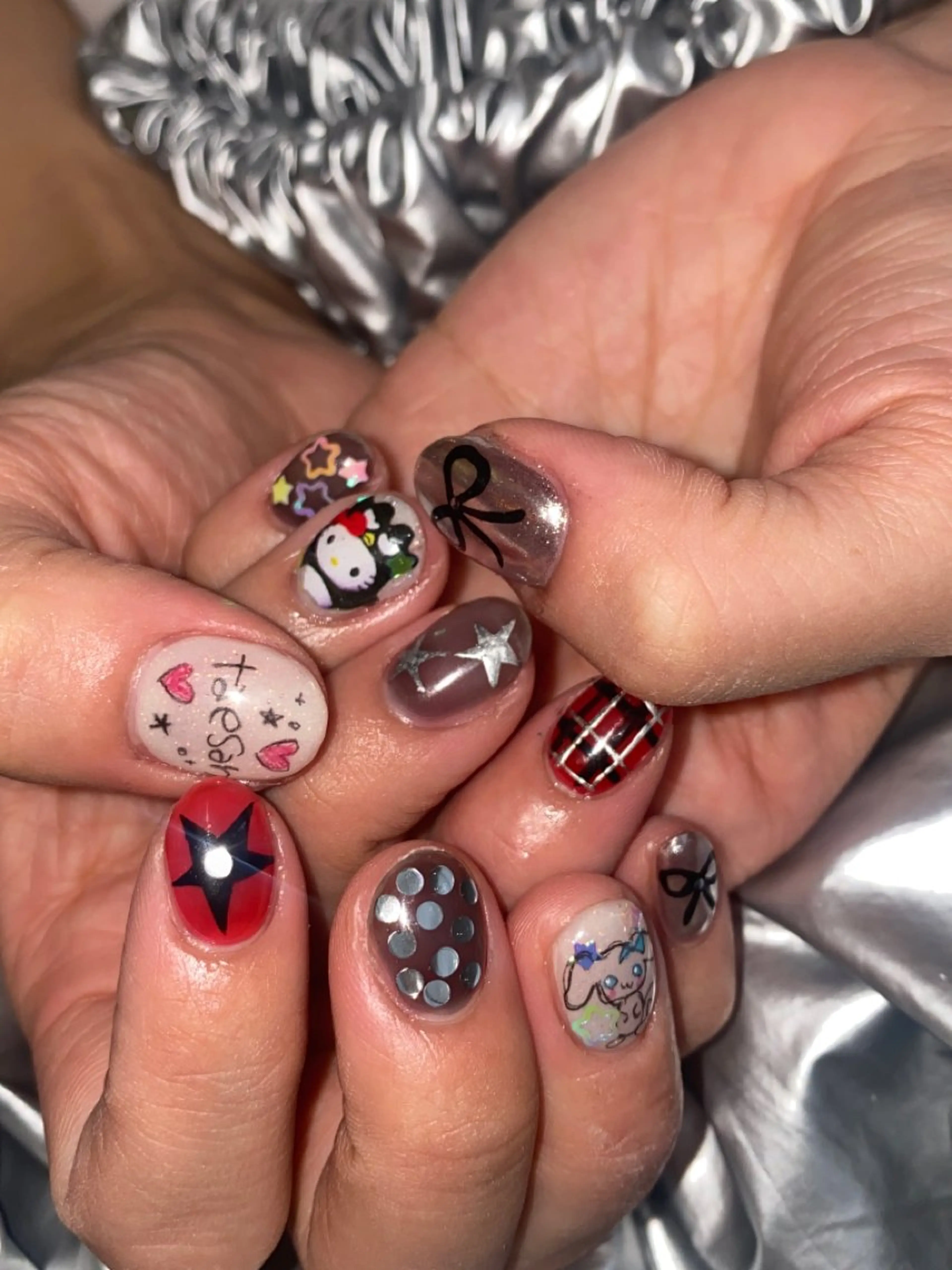 ネイル ハンドネイル isobe yuiのネイルデザイン