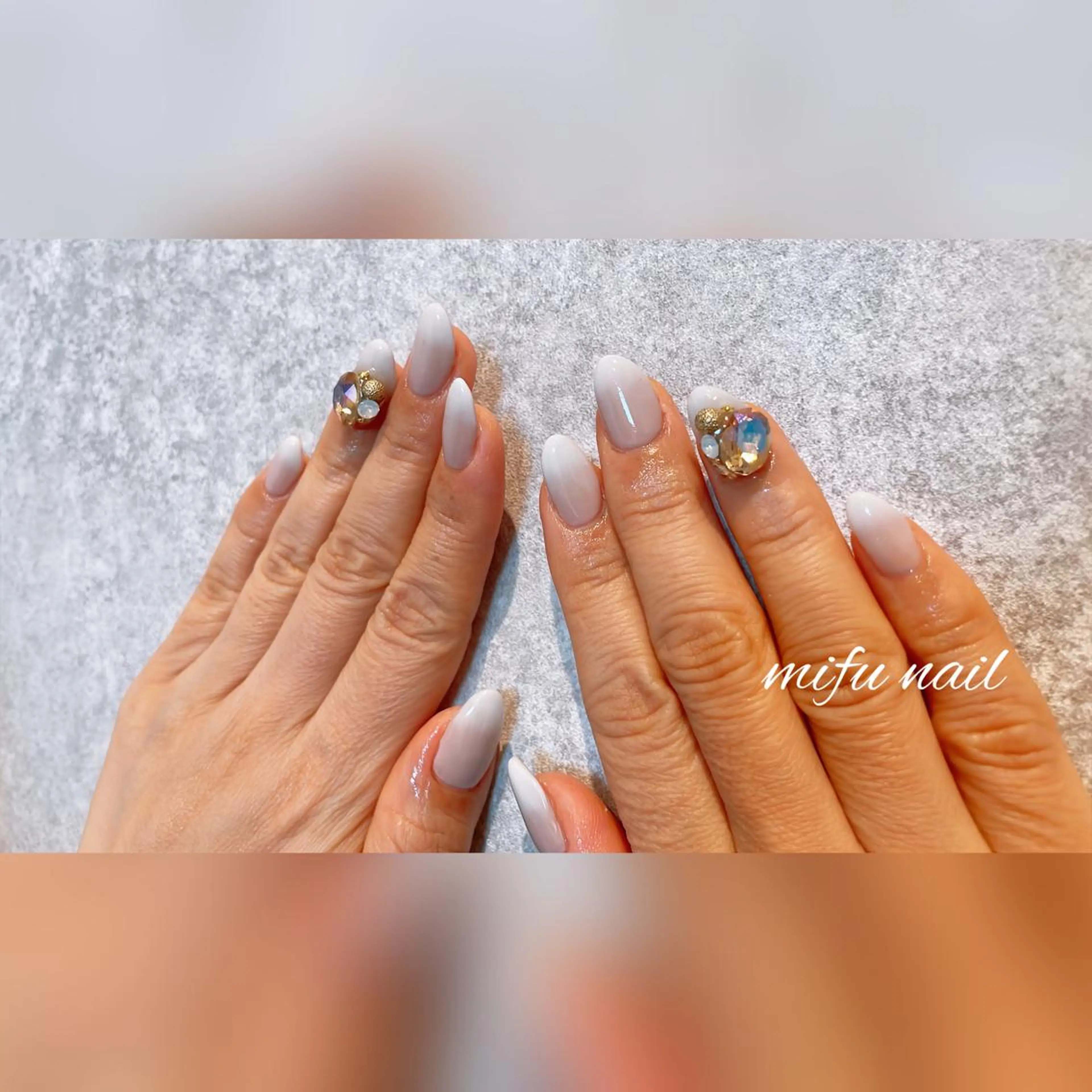 セミロング ネイル ハンドネイル ハンドケア 大田 美笛香のネイルデザイン
