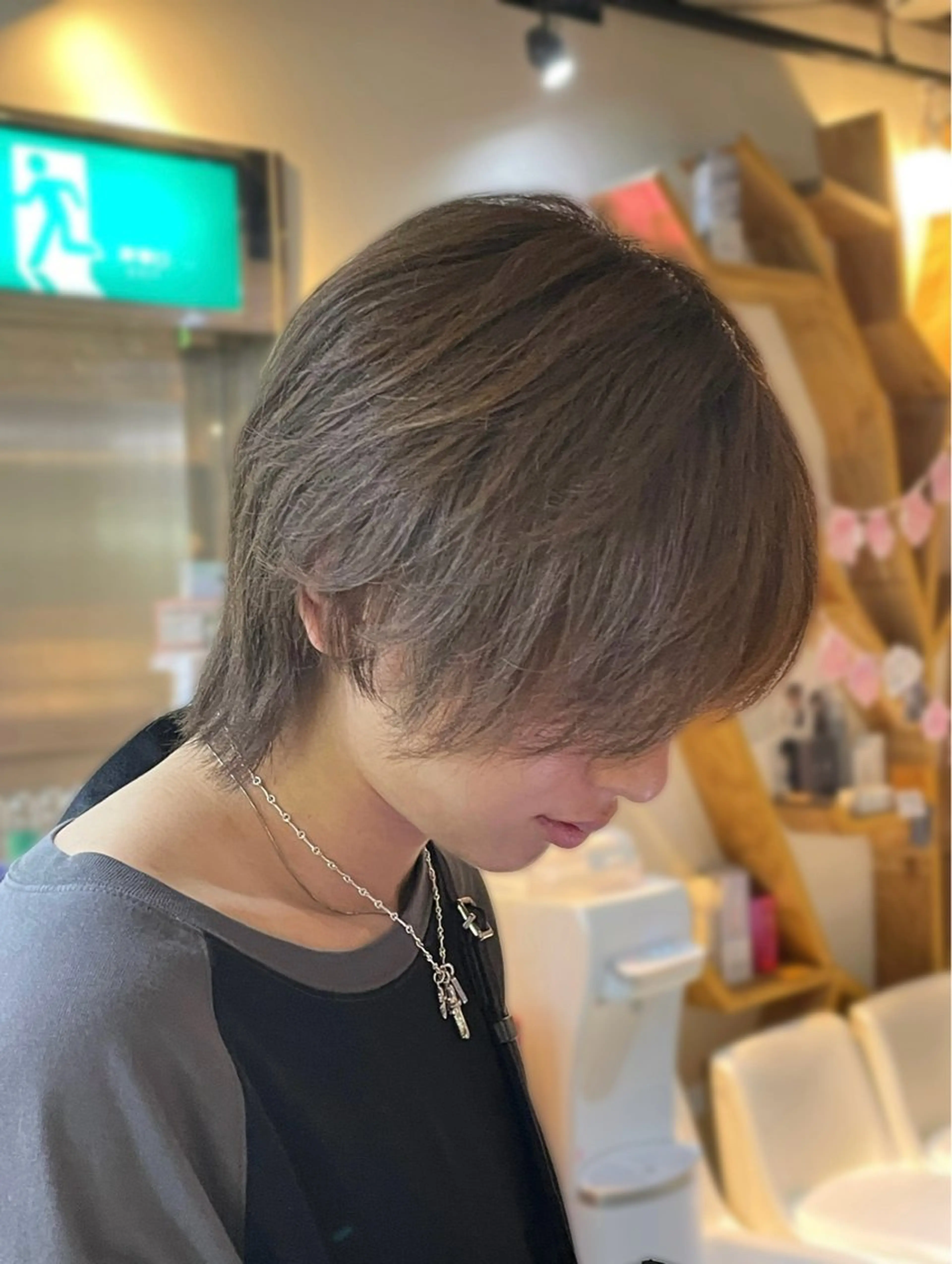 ショート カラー メンズ CORE所属・内山 菜摘のヘアスタイル