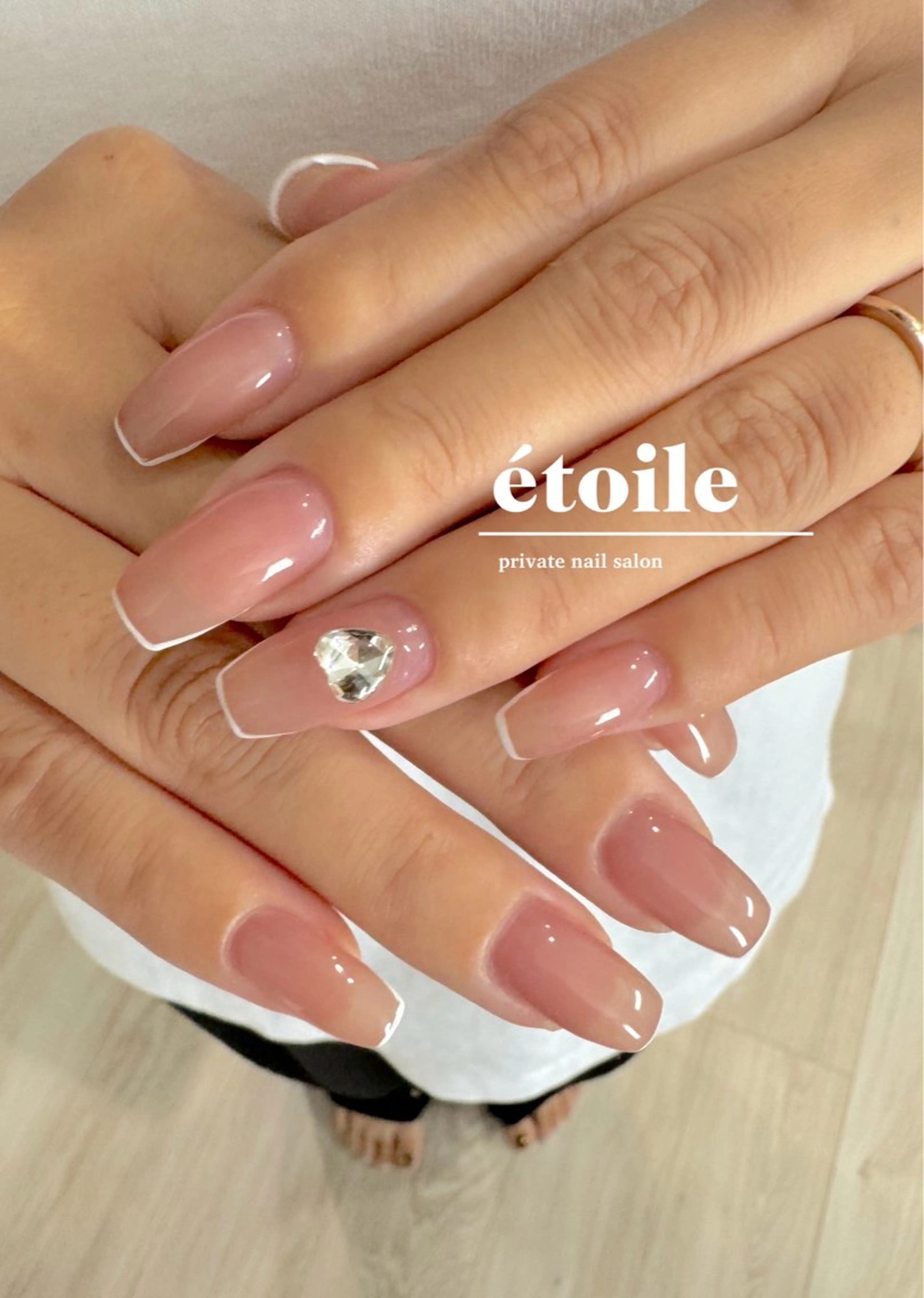 ネイル フレンチネイル étoile ｜ayaのネイルデザイン