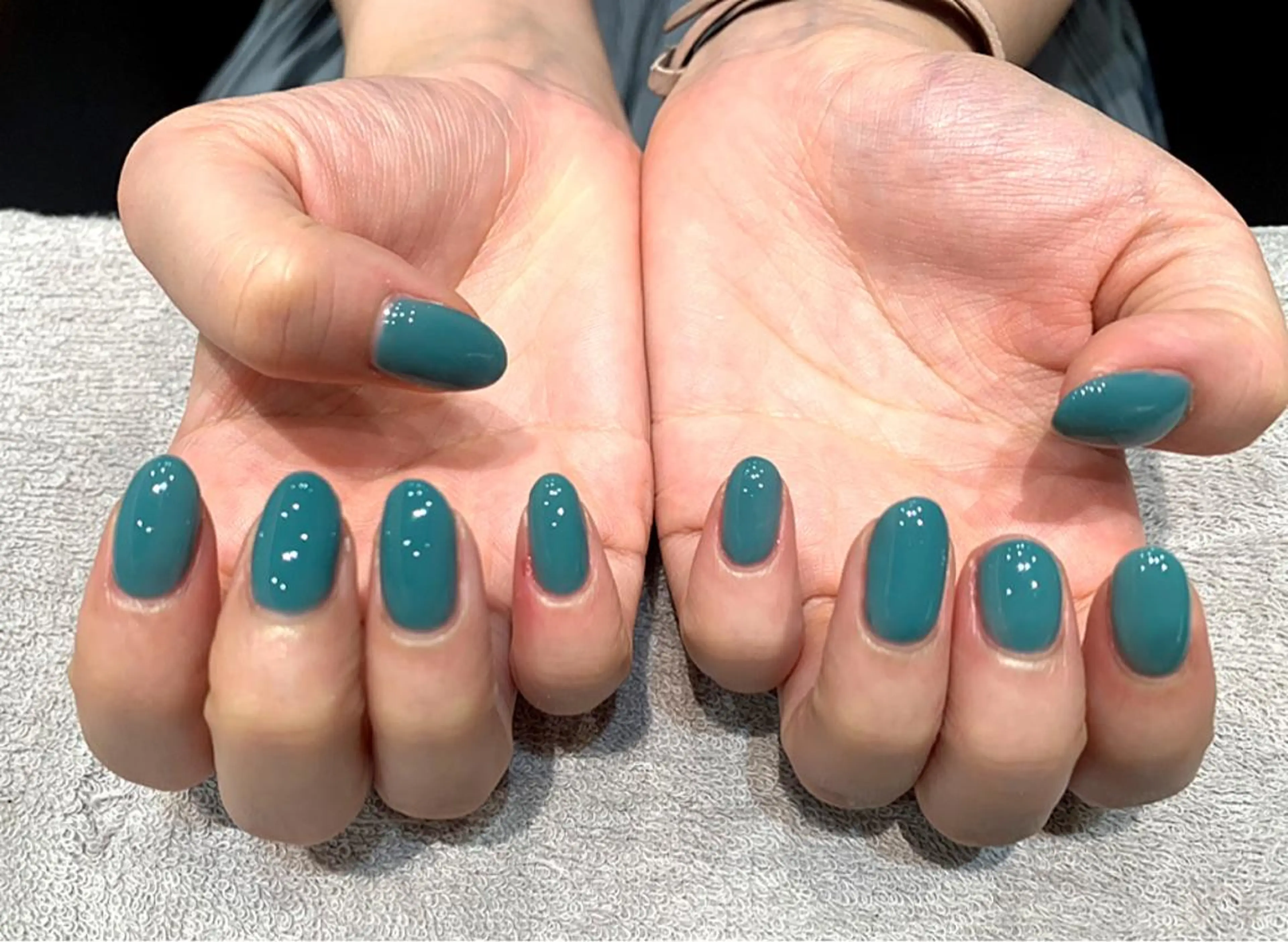 ネイル ワンカラーネイル nailAVANCE akariのネイルデザイン