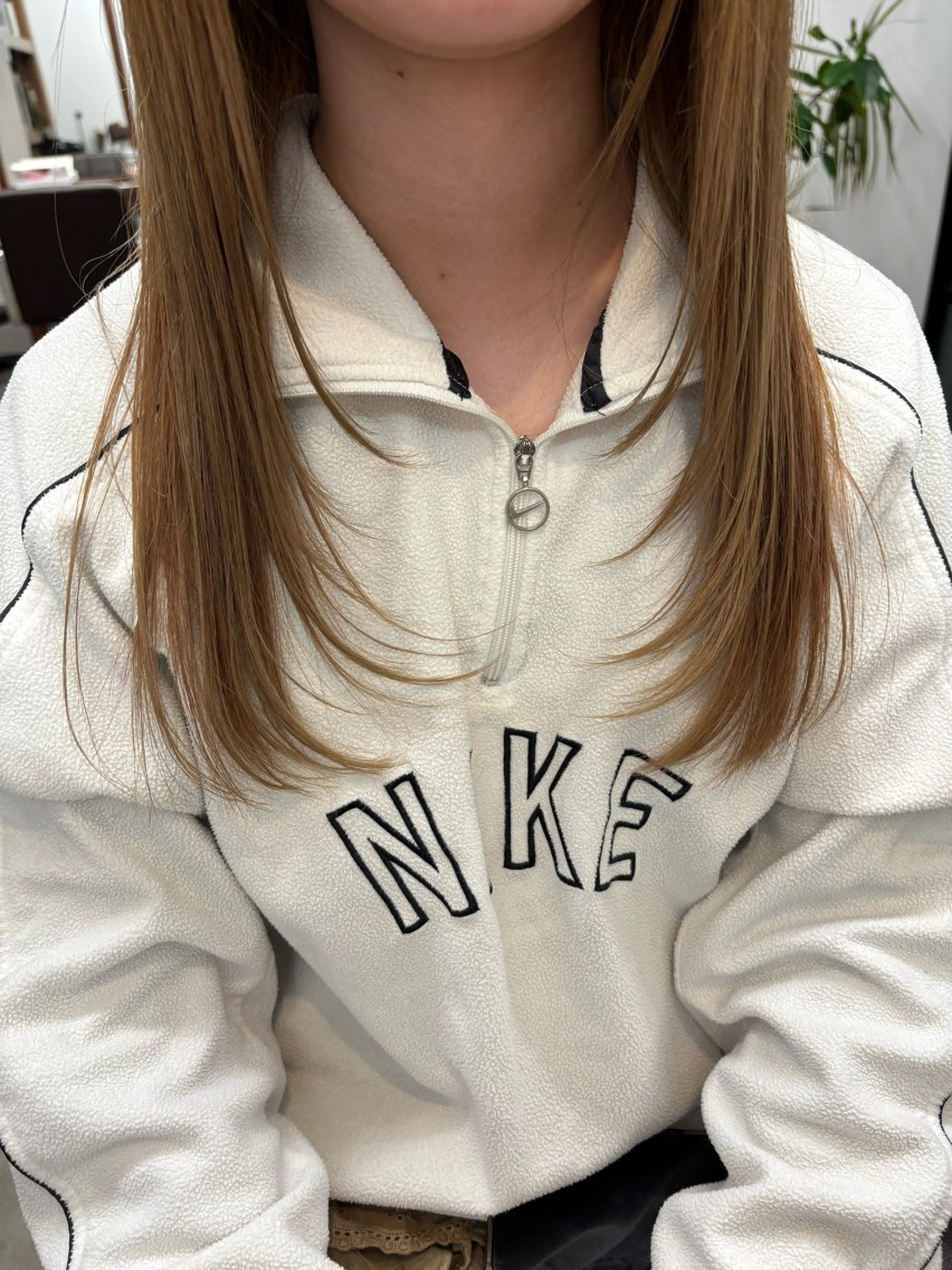 ロング みぞぐち じゅりのヘアスタイル