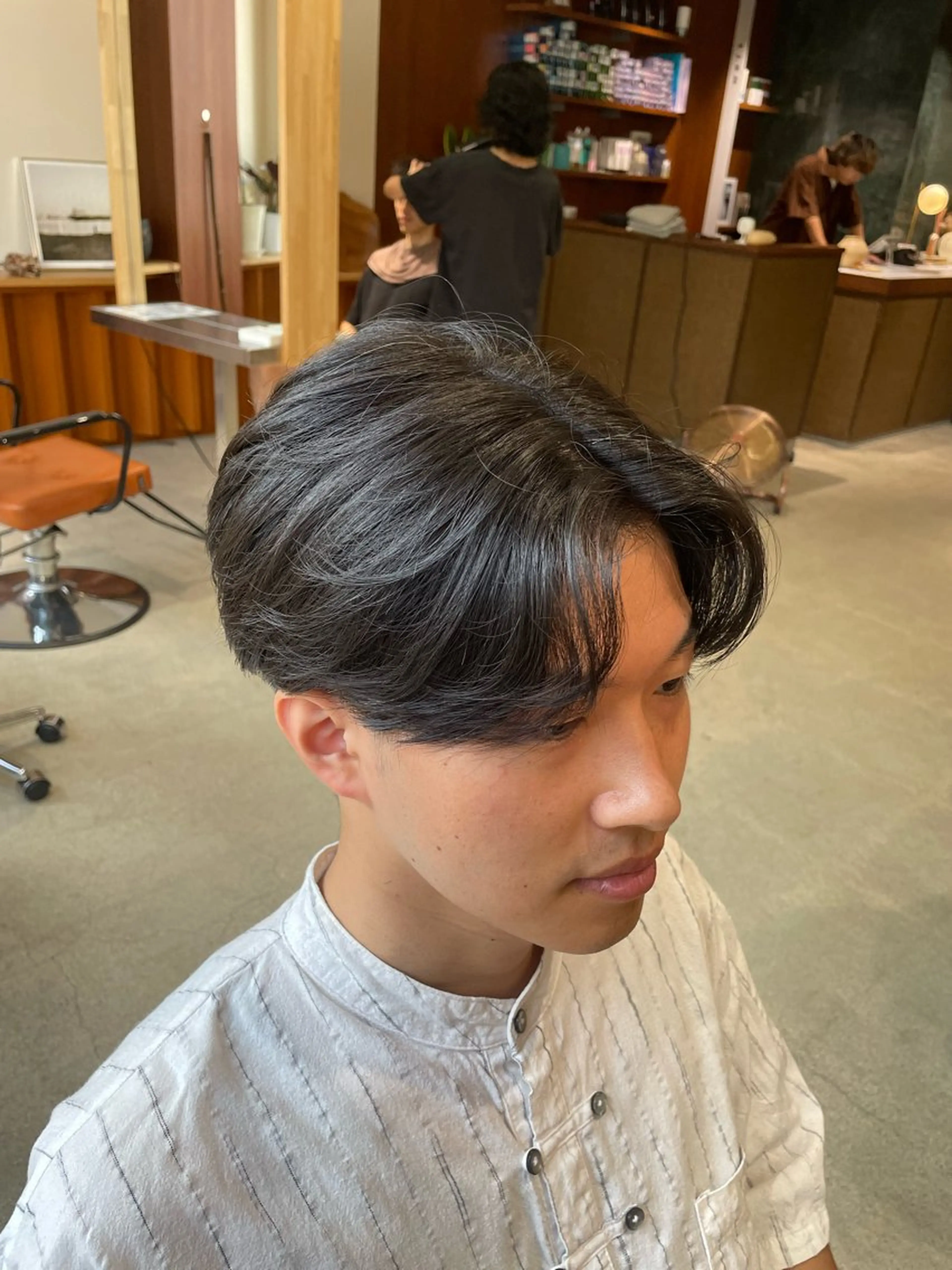 ショート パーマ メンズ カット パーマ itsuki ／ 曲がる縮毛矯正のヘアスタイル