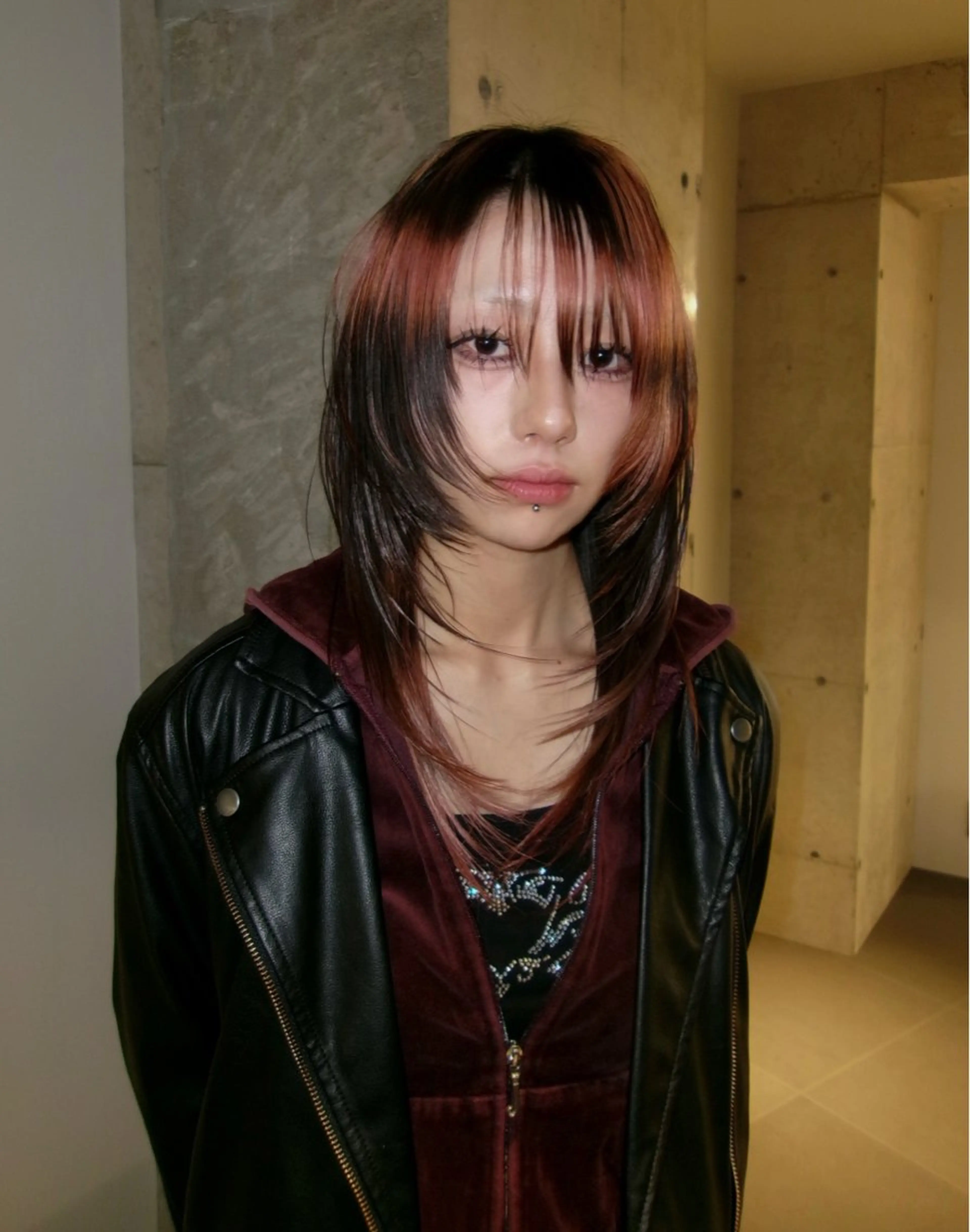 ミディアム ヘアカラー MIES ミナリのヘアスタイル