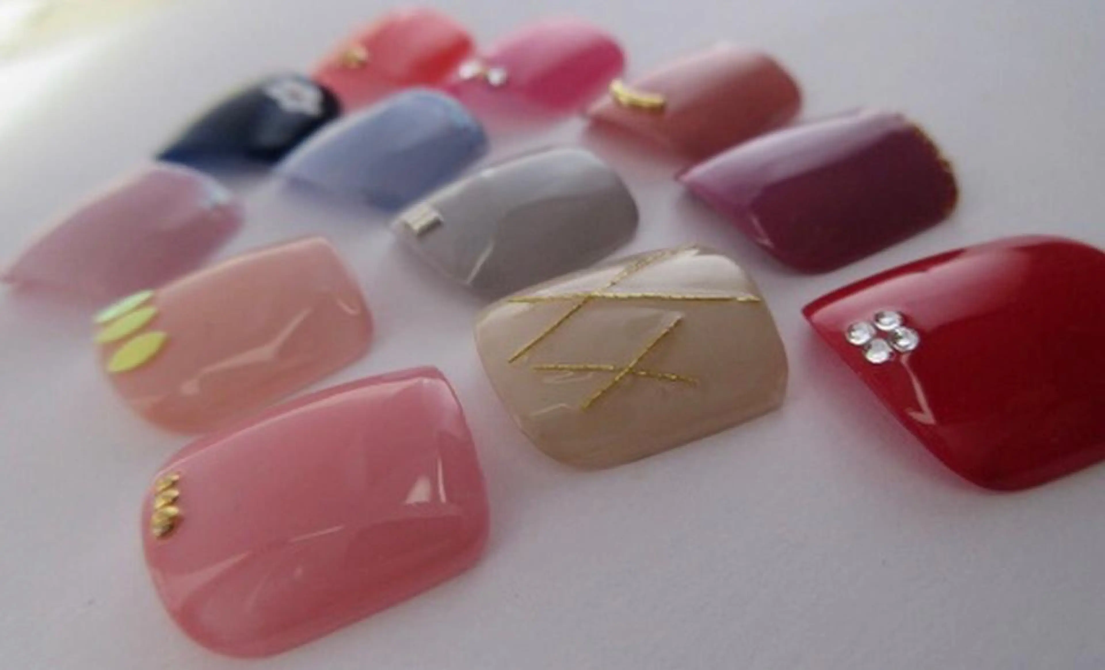 ネイル t. yoshizawaのネイルデザイン