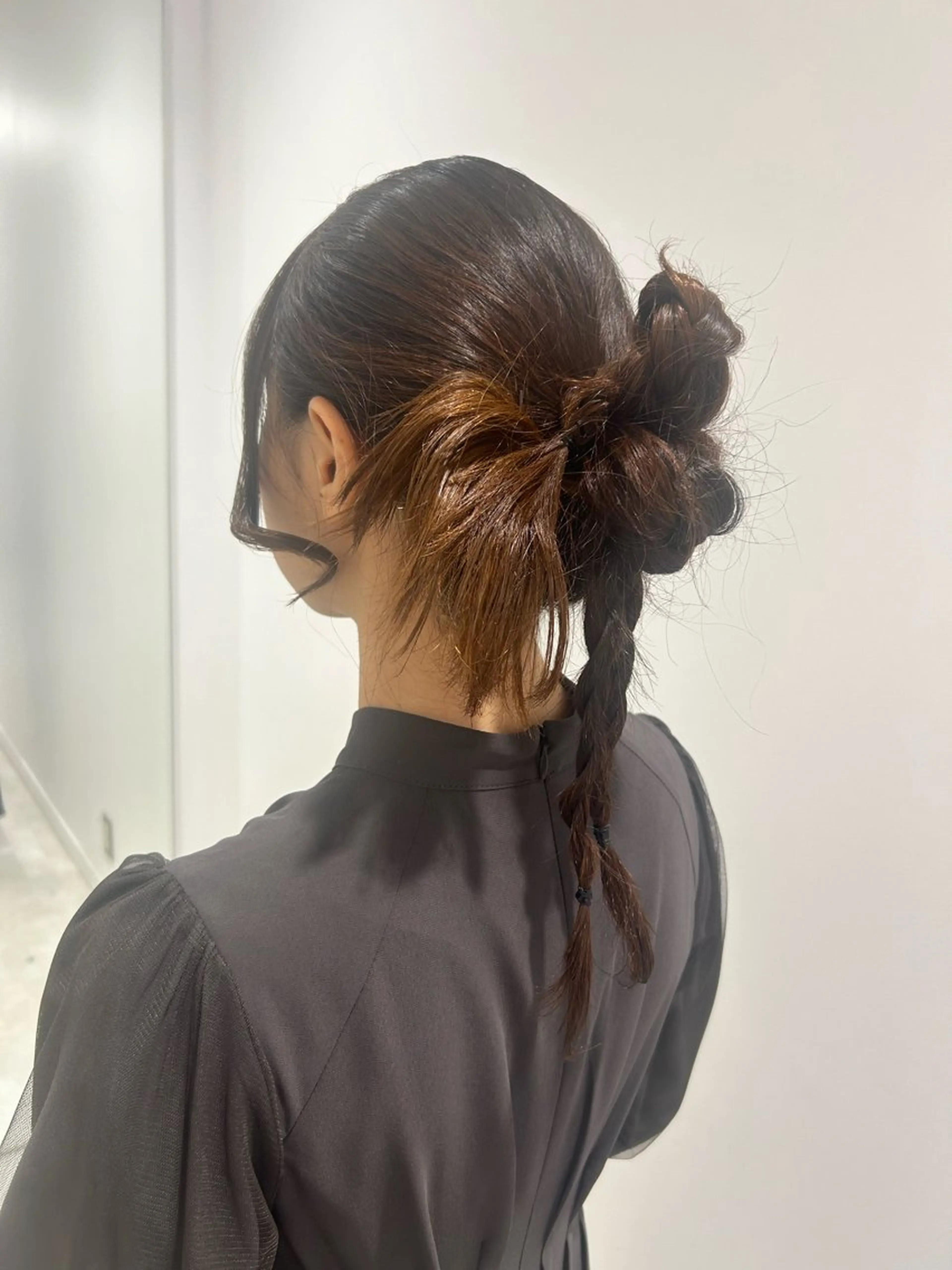 セミロング ヘアアレンジ ヘアセット はるか/ブリーチカラ ー/ヘアアレンジ🤍のヘアスタイル