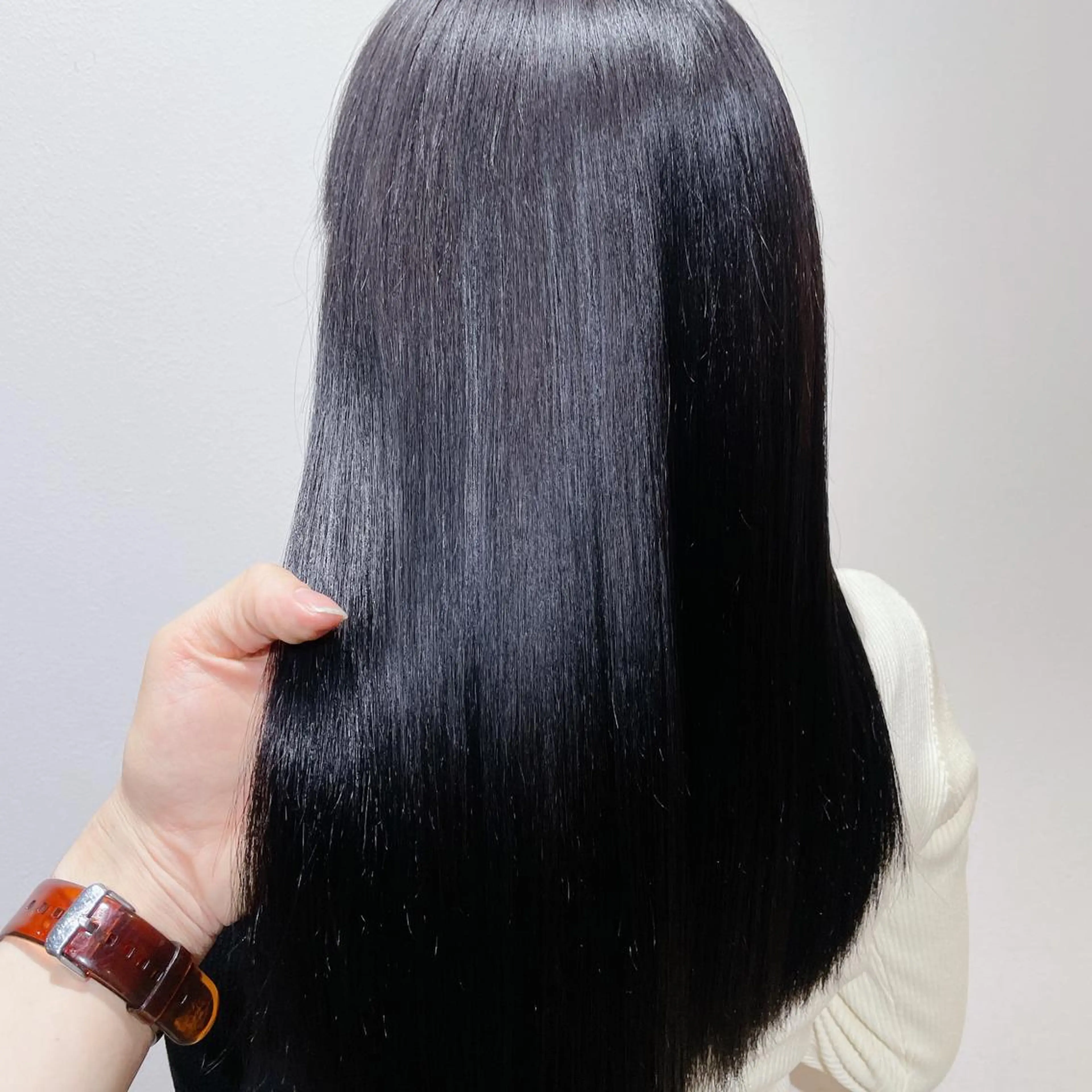 ロング CYNTHIADUE 店長｜ IRISUのヘアスタイル