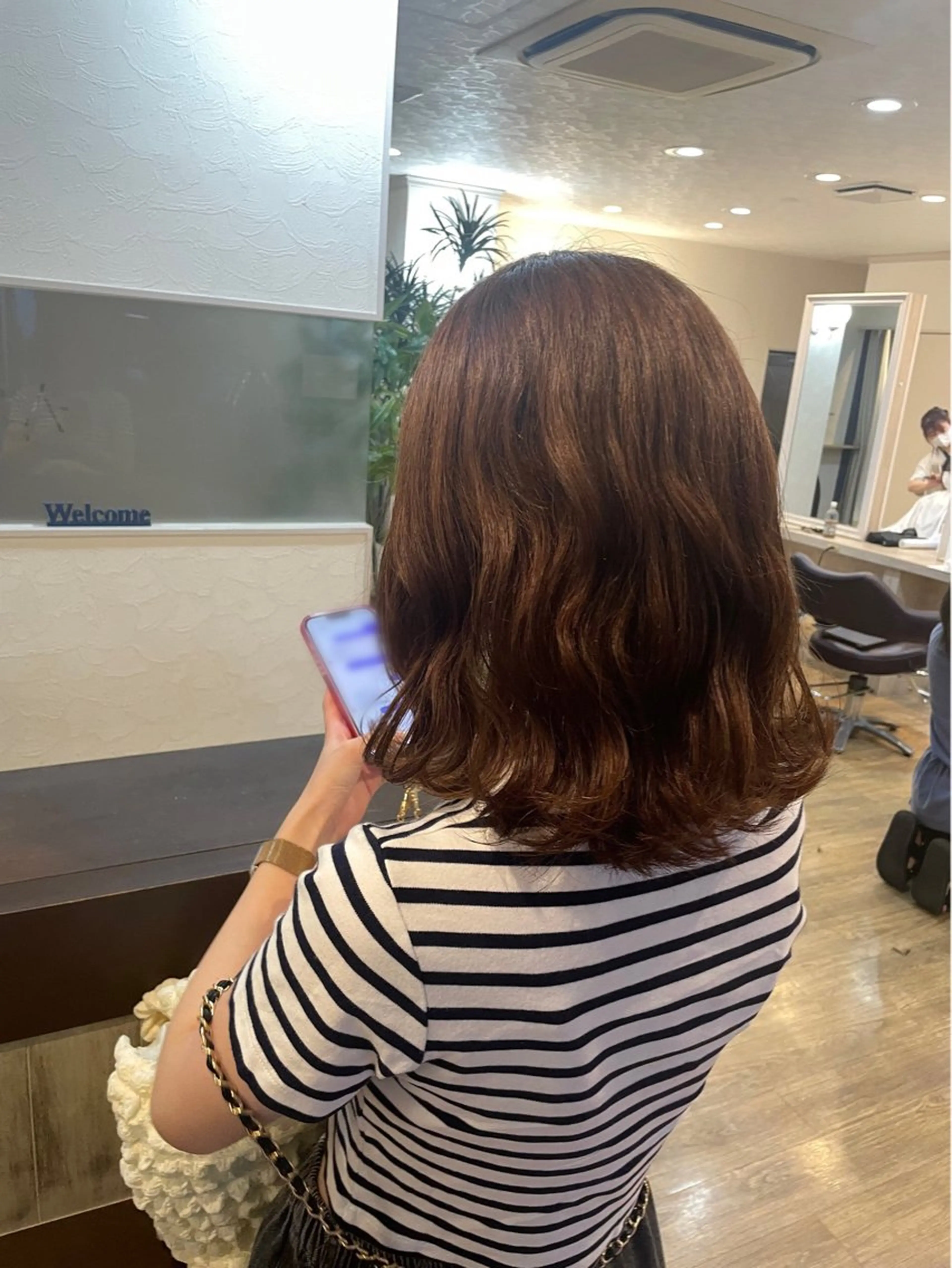 ミディアム ピンク・ラベンダー/ レイヤー/NANAのヘアスタイル