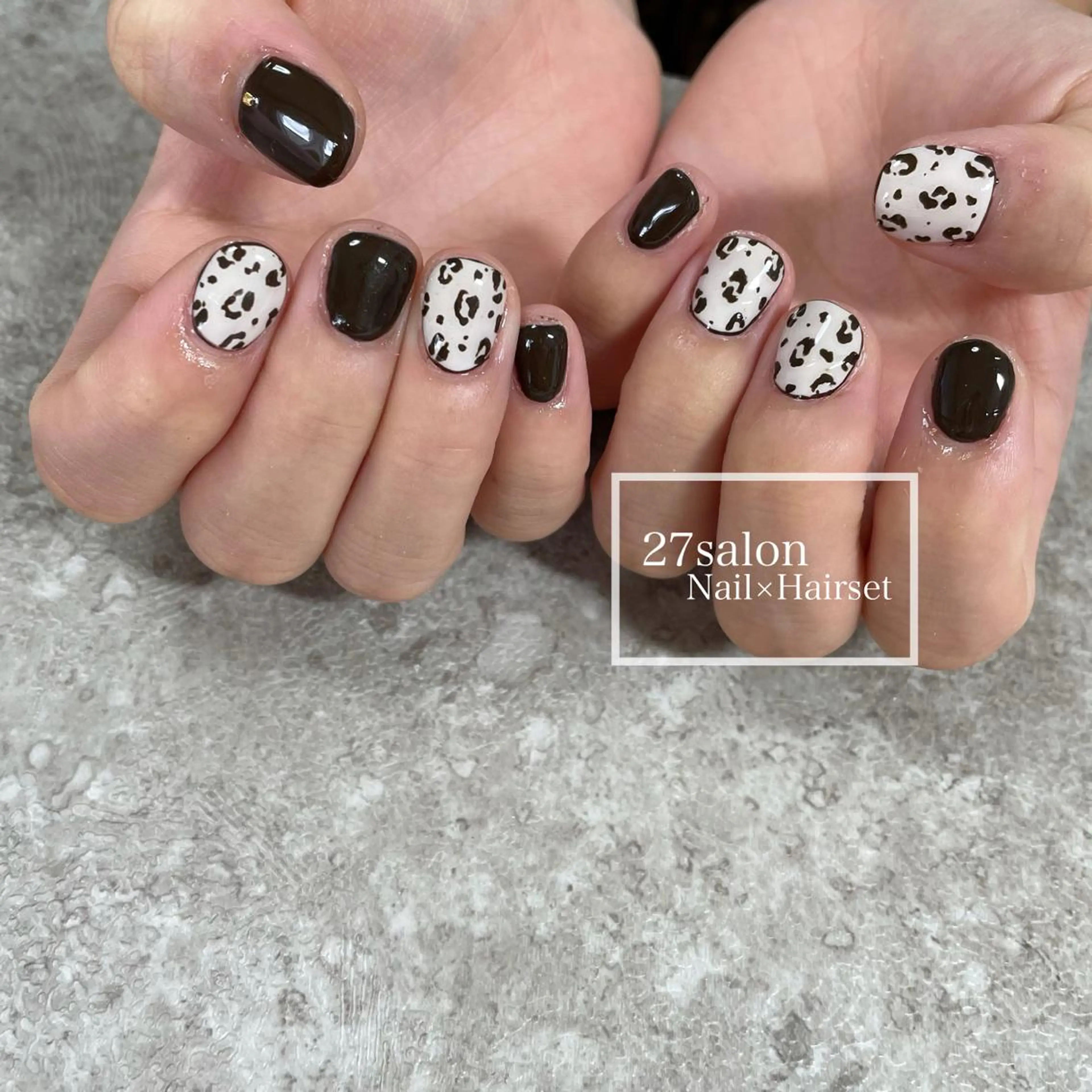 ネイル アニマル柄 冬ネイル 27salon yuinaのネイルデザイン