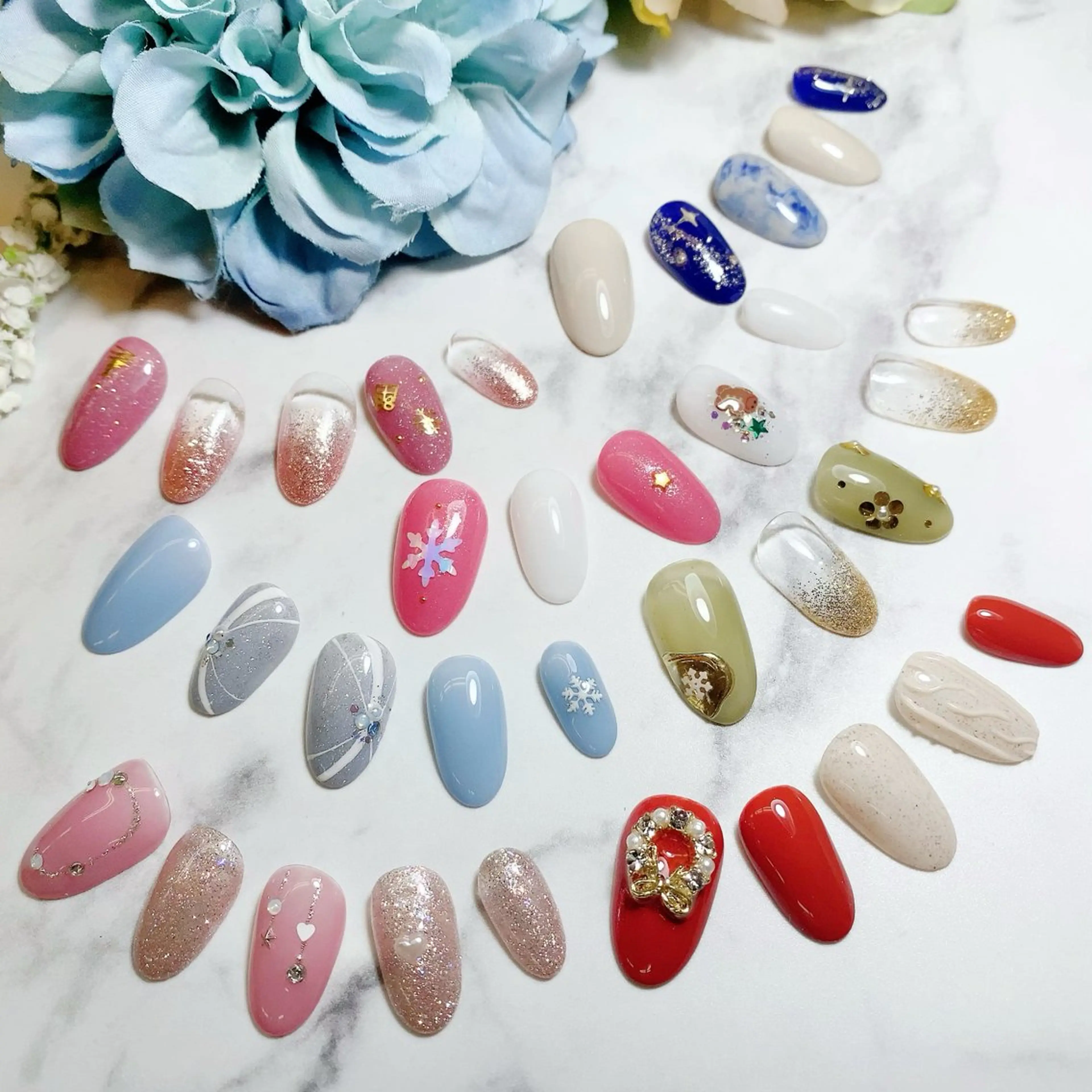 ネイル 冬ネイル クリスマス Nail salon ivory所属・矢場町ネイルサロン アイボリーのネイルデザイン