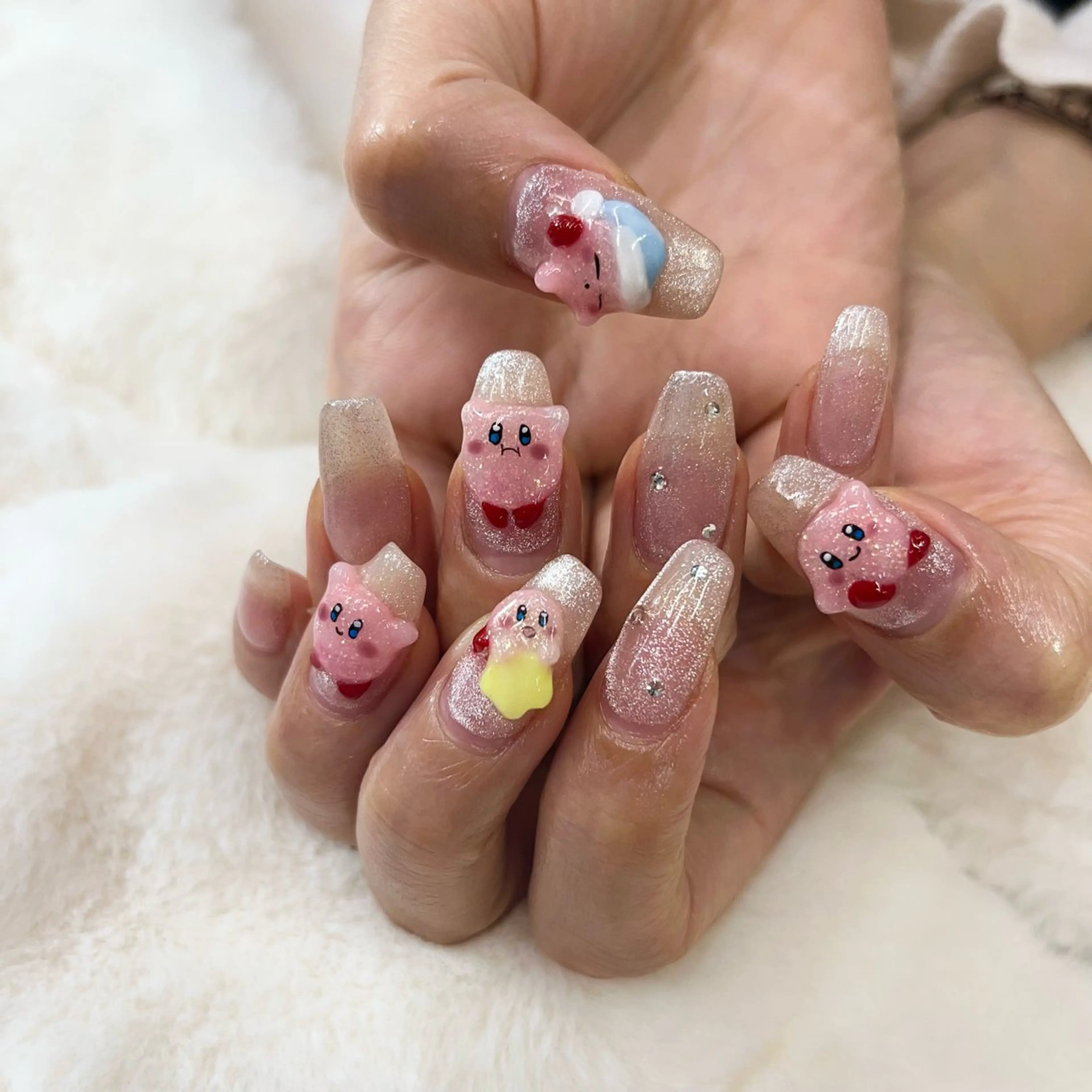 ネイル スカルプネイル LovesLaughs下上津役店所属・くろせ れいのネイルデザイン