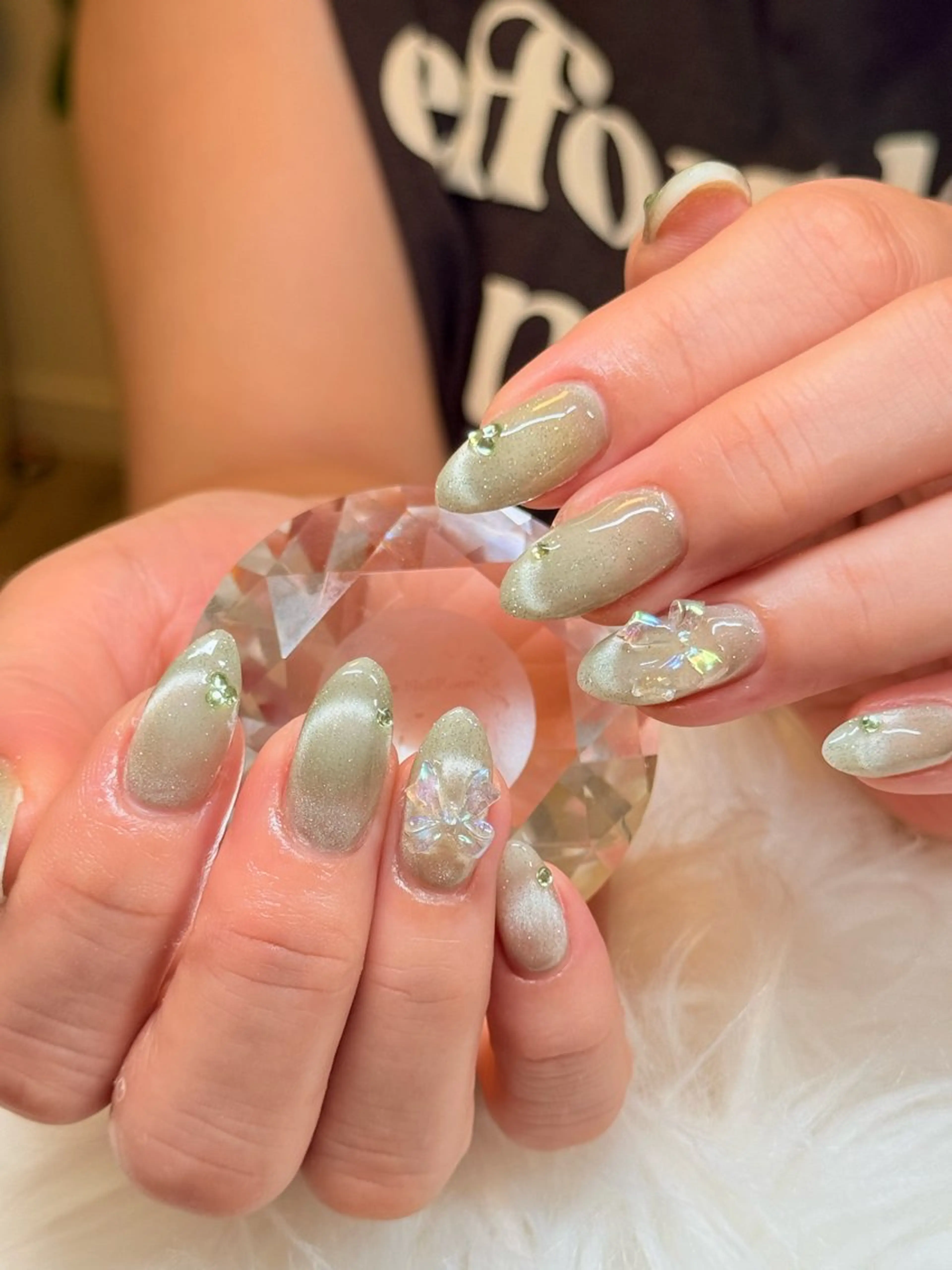 ネイル マグネットネイル MIRA NAILROOM SALON所属・MIRA NAILROOMのネイルデザイン