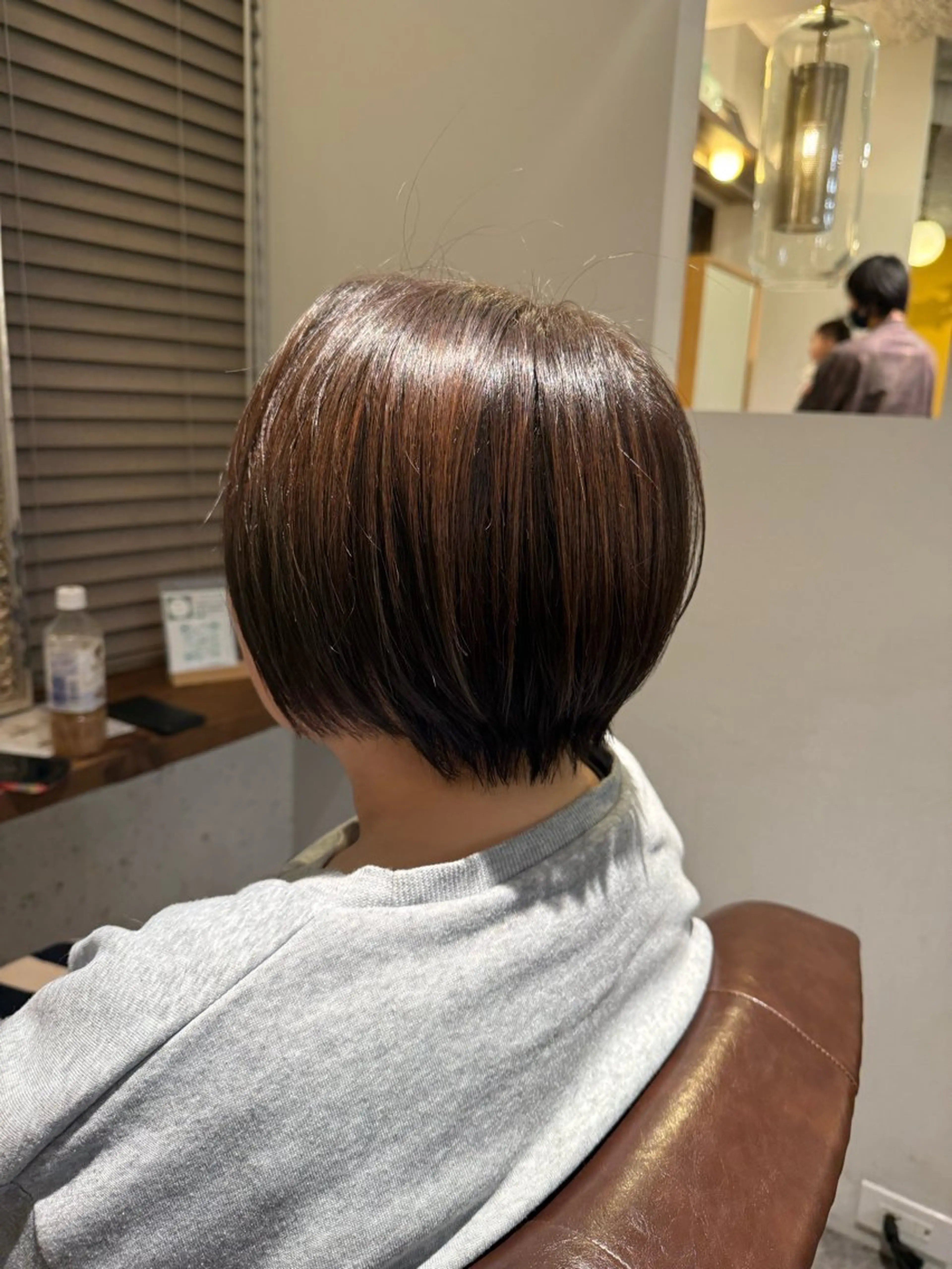 ショート Nanami 艶カラー✨のヘアスタイル