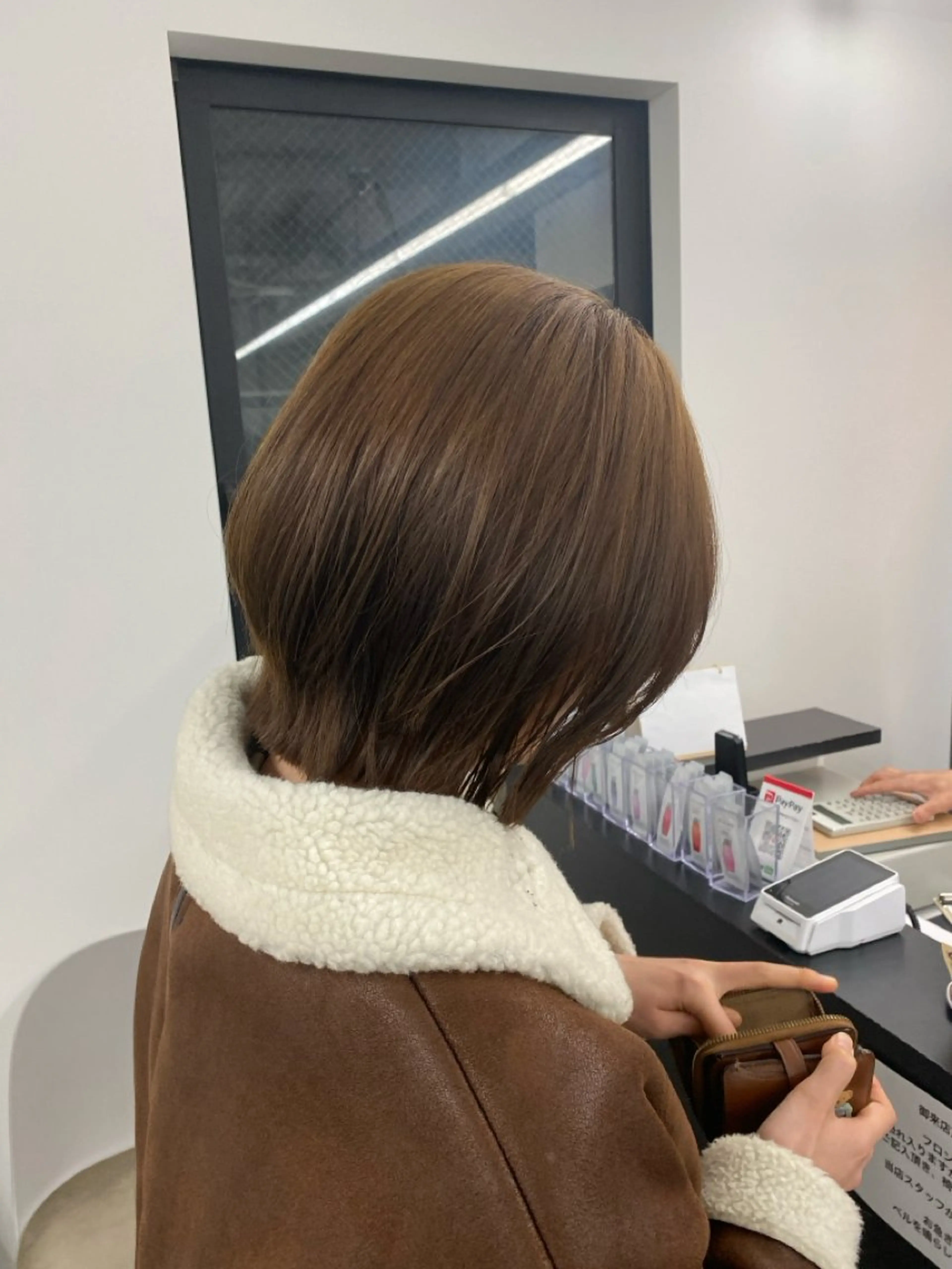 ショート カラー ボブレイヤー ボブ 韓国風ヘア レイヤーカット 江坂トレンド韓国風 髪質改善shinoのヘアスタイル