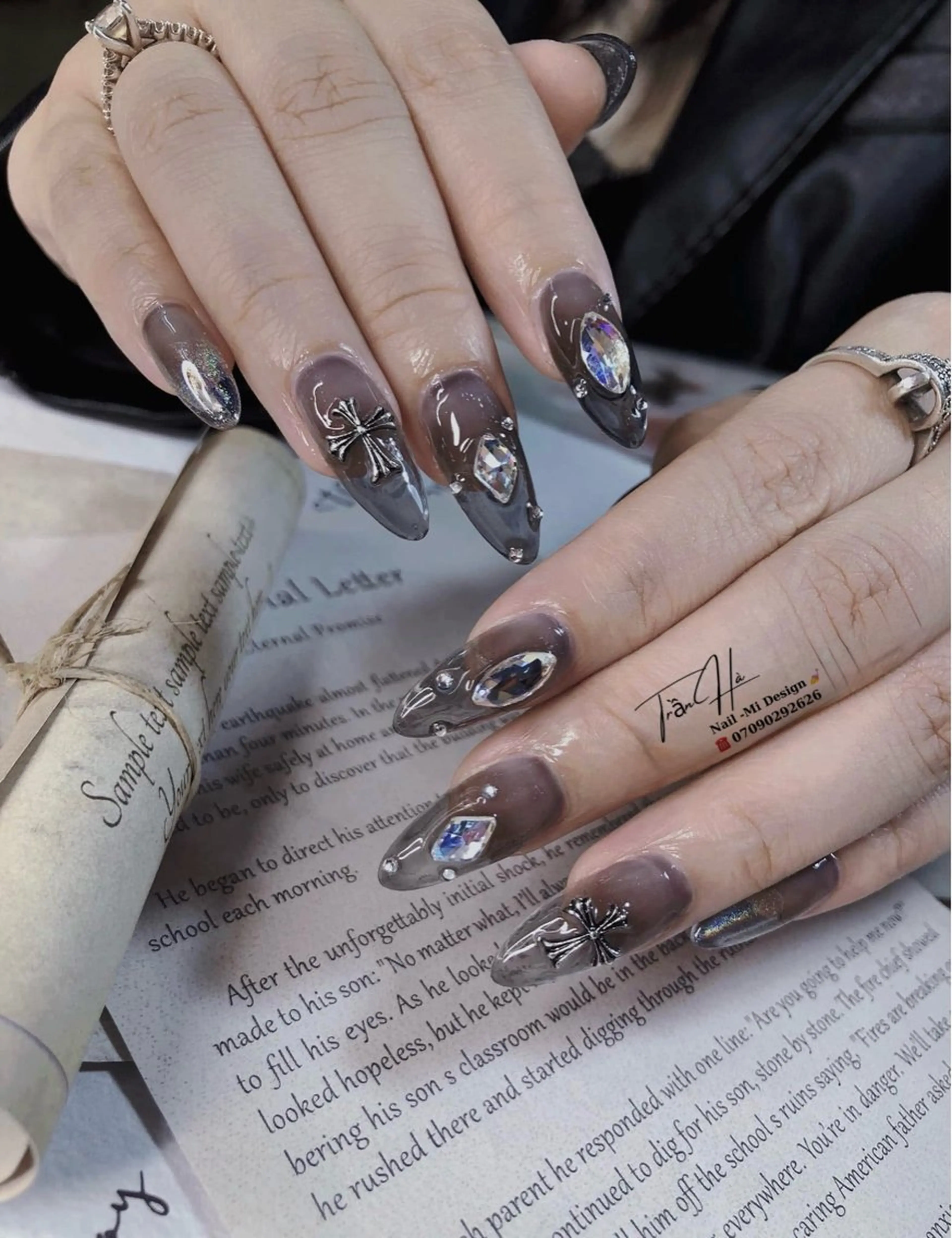 ネイル Mymy Nail (ハー)のネイルデザイン