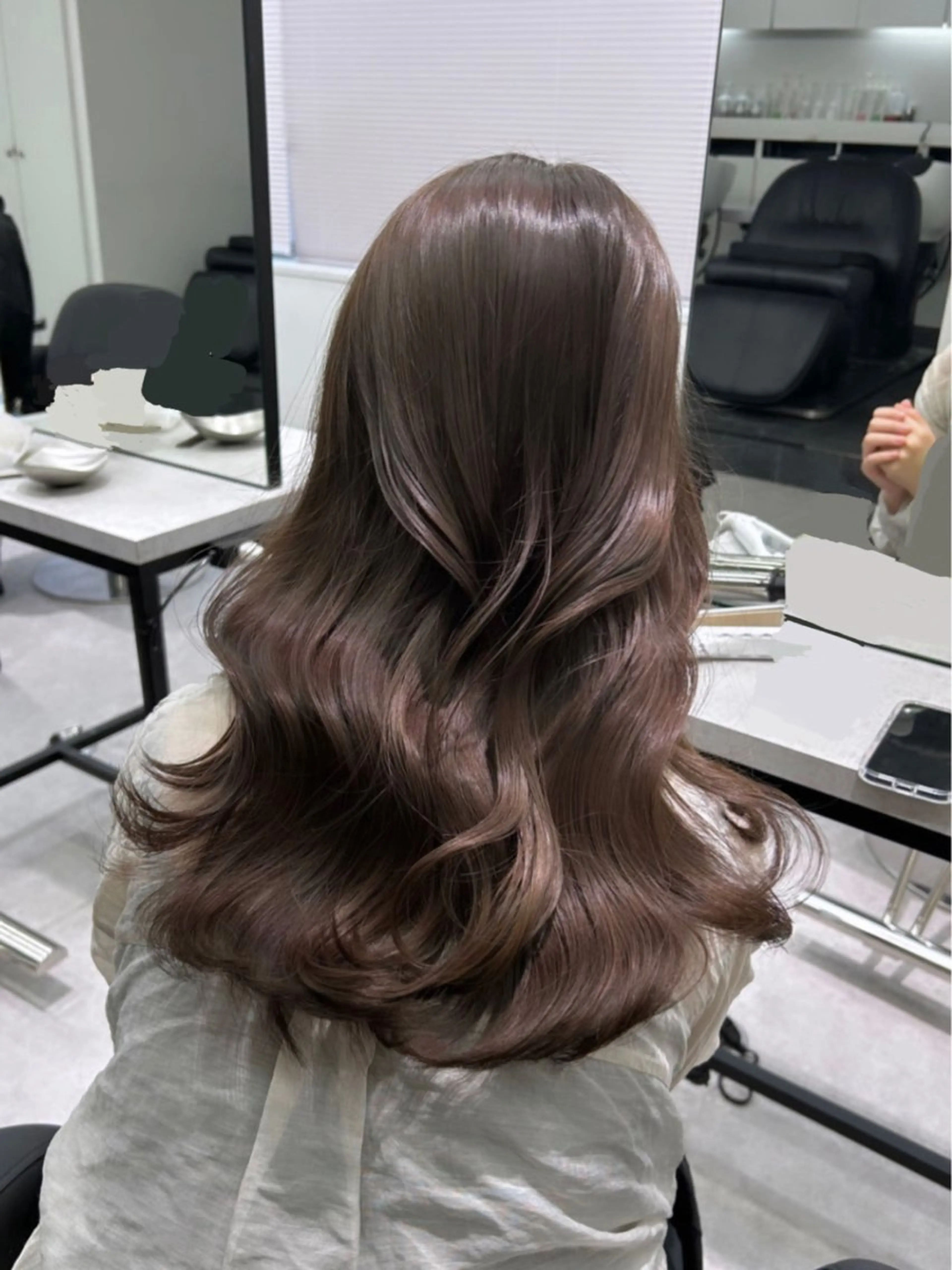ロング カラー アッシュ ブルーカラー ダークアッシュ ダブルカラー グレージュ 名古屋栄♡PELE 上品な透明感ベージュのヘアスタイル