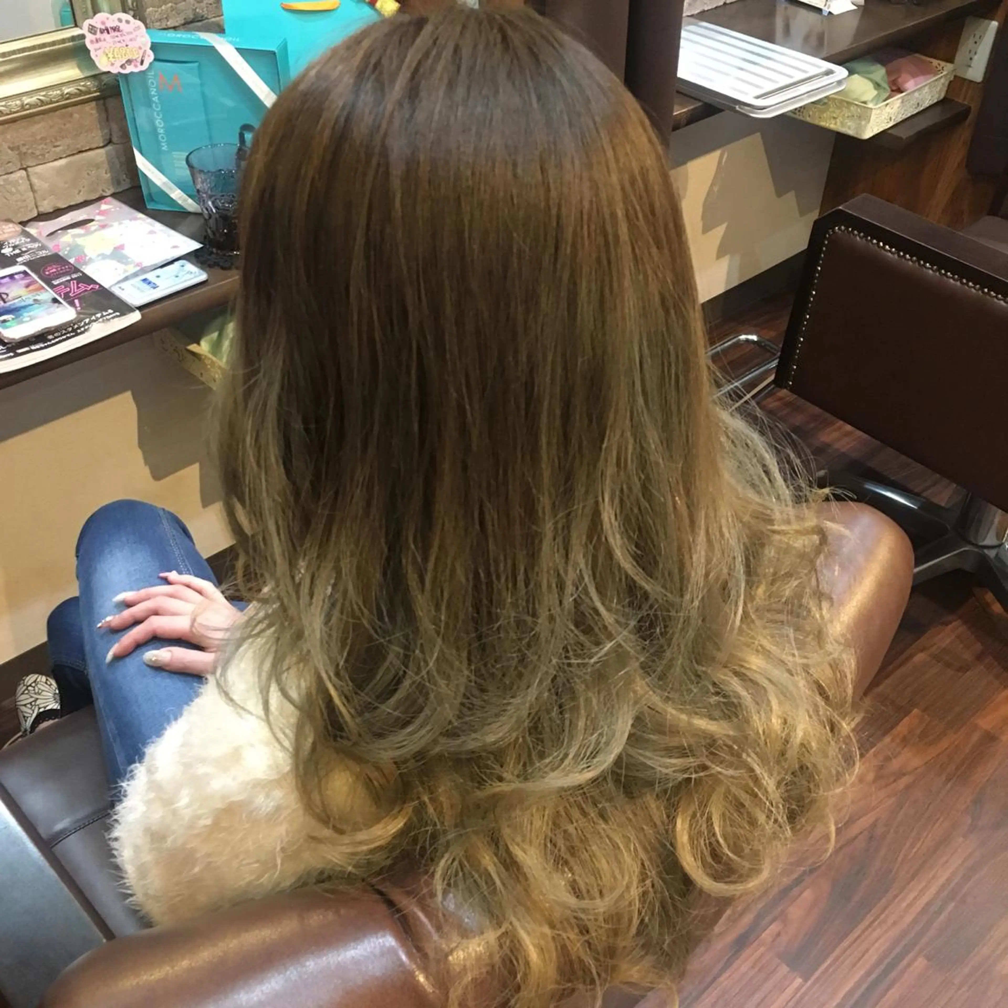 ロング HairDesign Azurのヘアスタイル