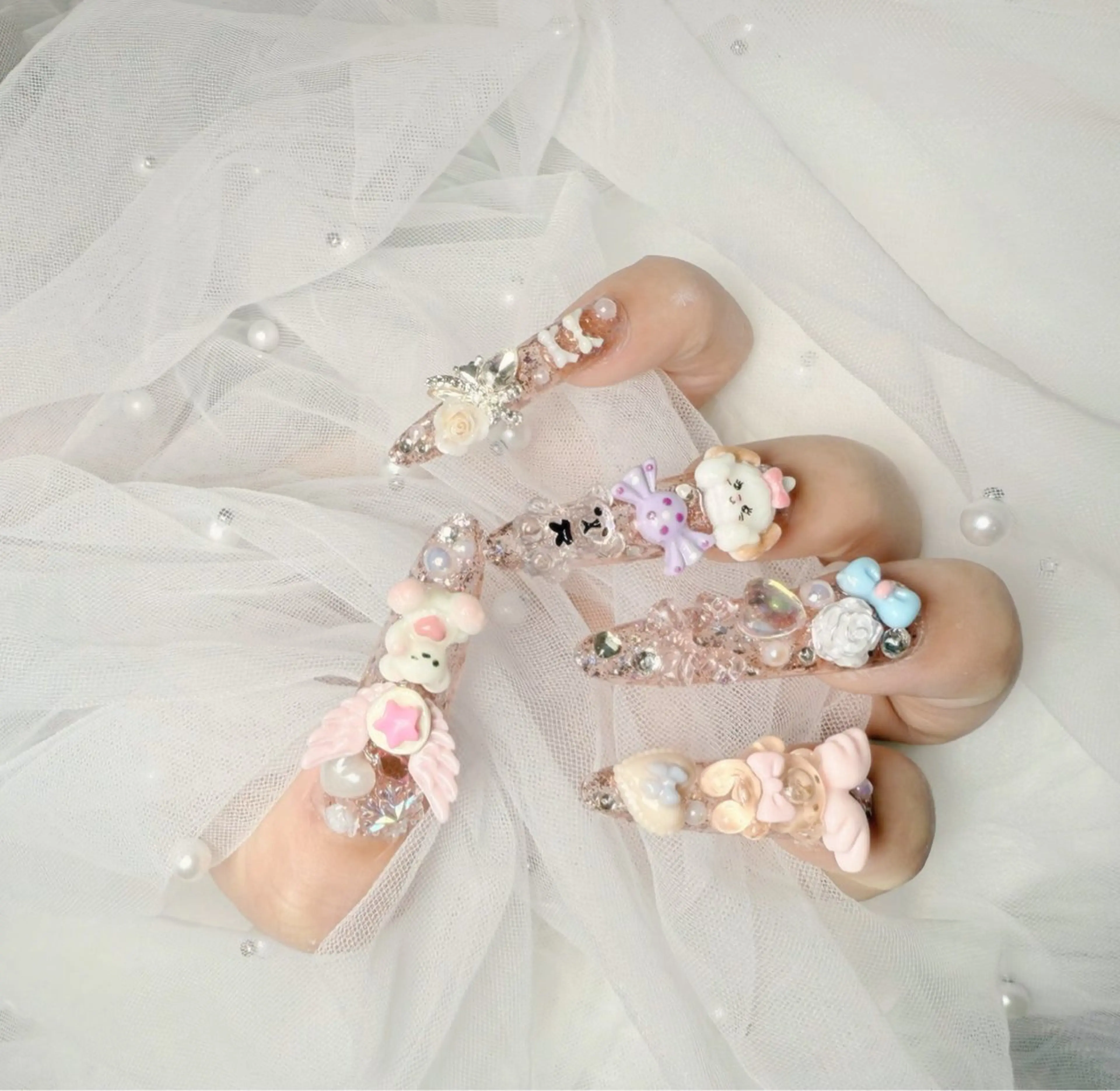 ネイル ボルドー チークネイル 成人式 フレンチネイル グラデーション ハンドネイル Lina nail所属・Luna 池袋のネイルデザイン