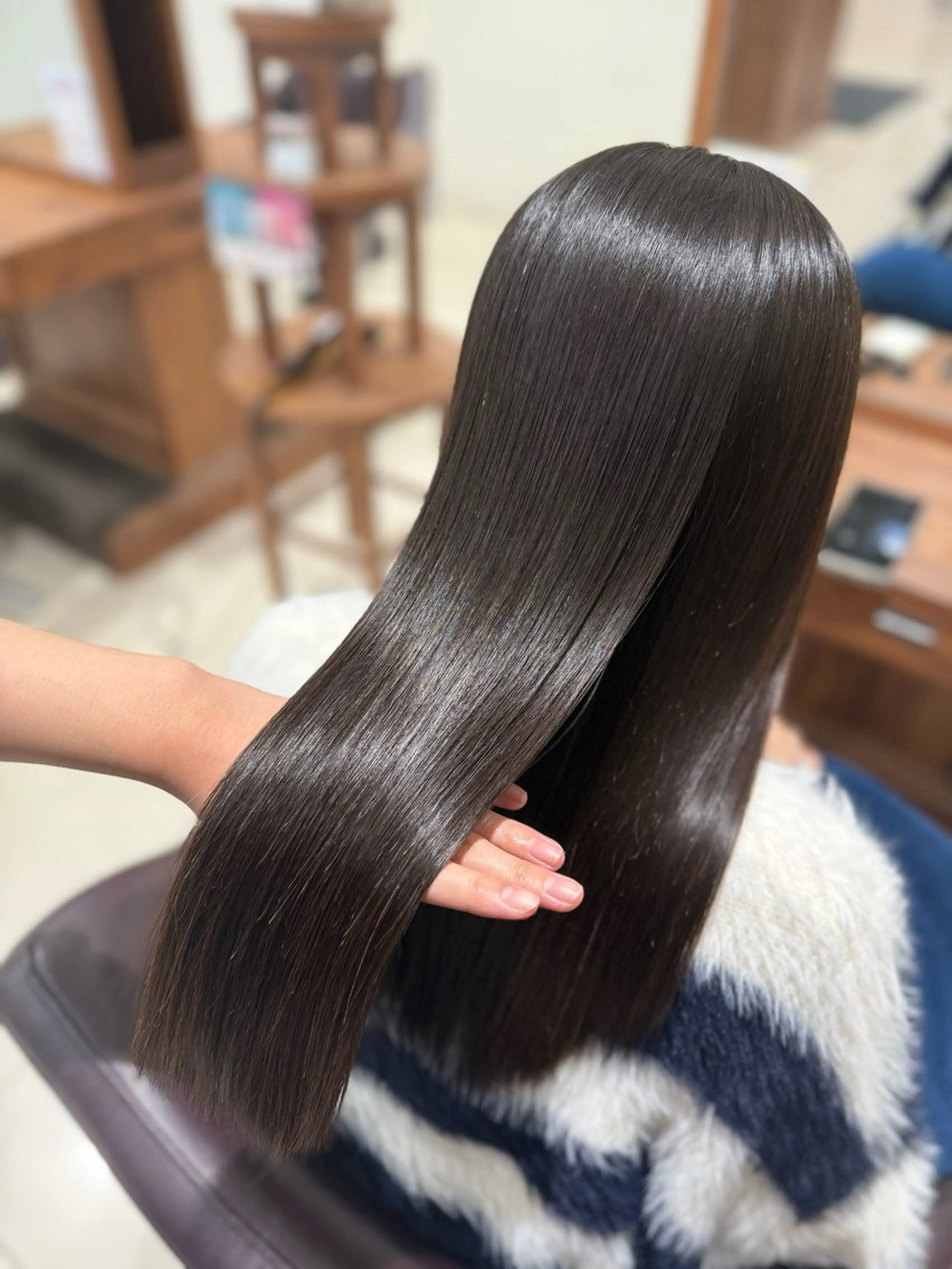 縮毛矯正 ミニヨン高の原店所属・木村 有希のヘアスタイル