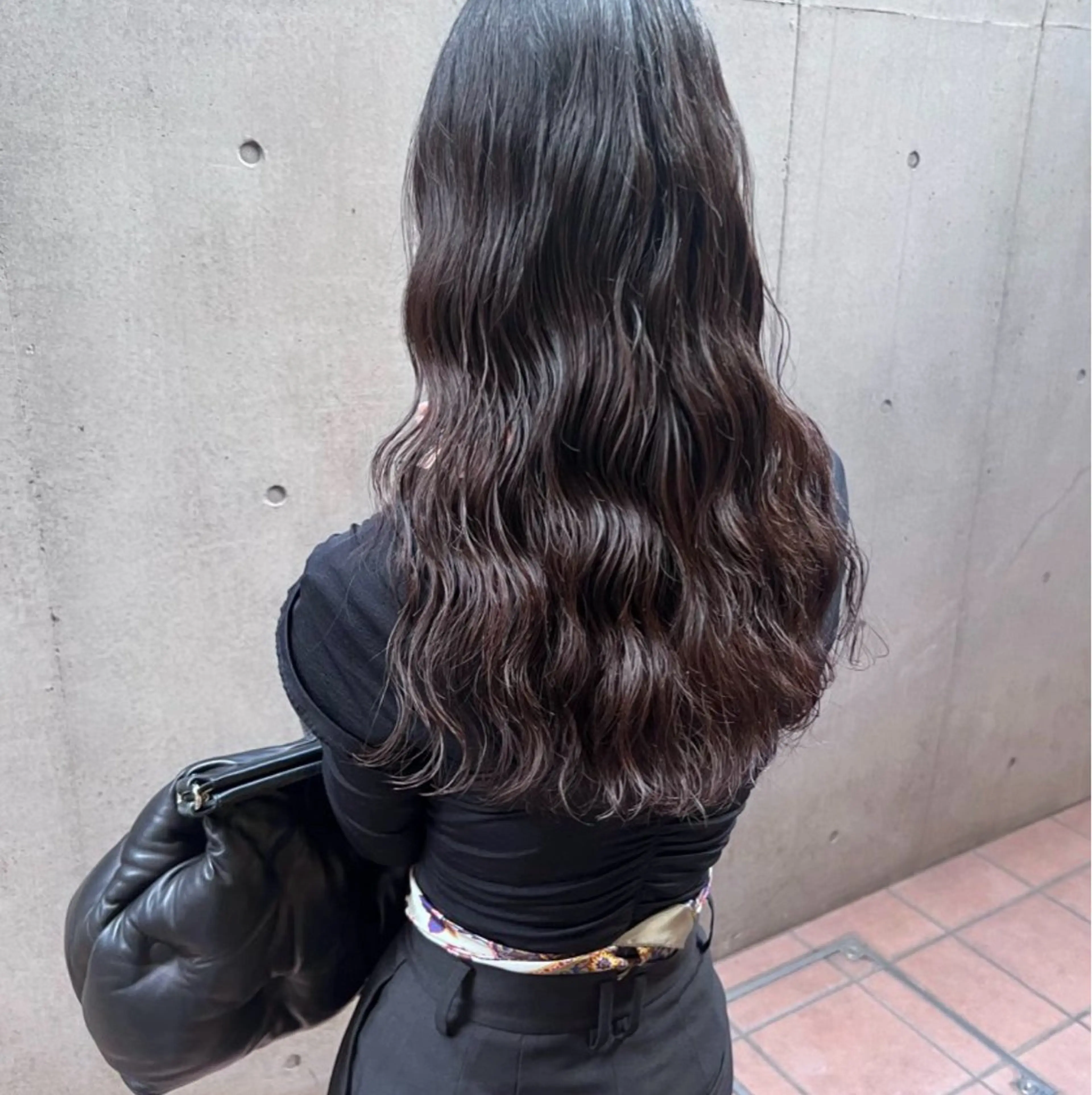 ロング パーマ 【パーマ🌀/暖色カ ラー🍷】ななこ🌴のヘアスタイル