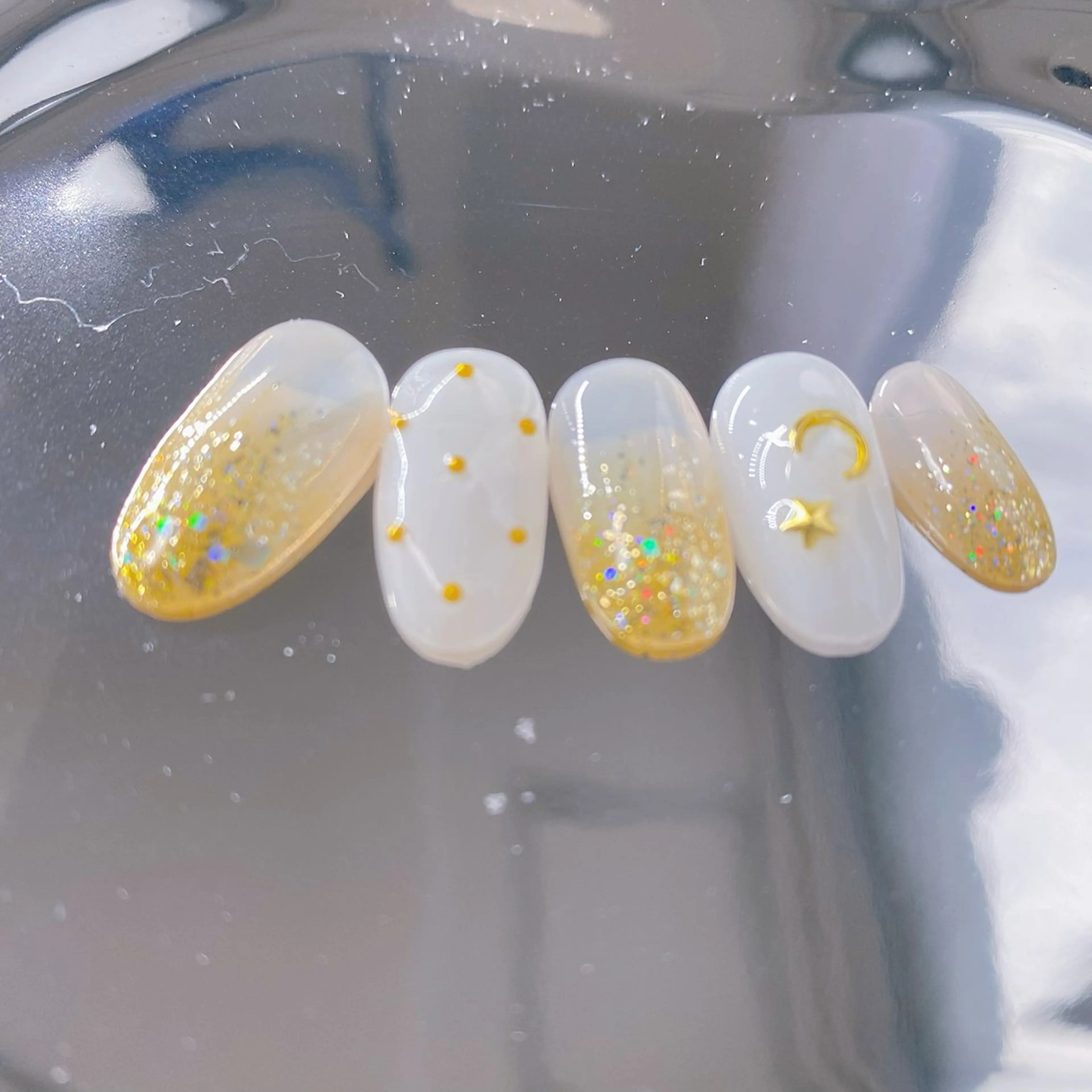 ショート 501_nail所属・Ta taのネイルデザイン