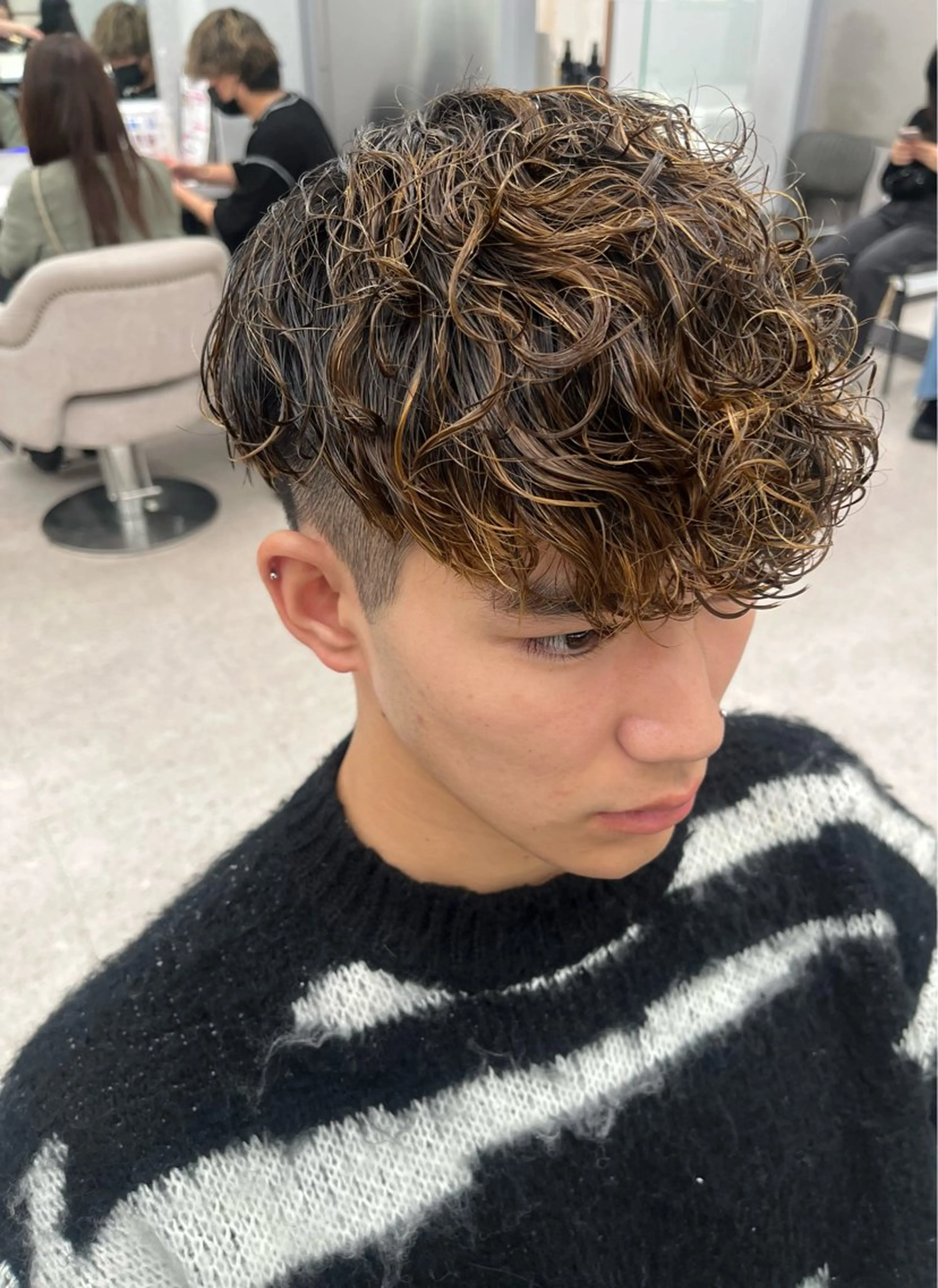 パーマ メンズ メンズパーマ スペインカール カット パーマ 🍐シャドウパーマ メンズ特化/守岡🍐のヘアスタイル