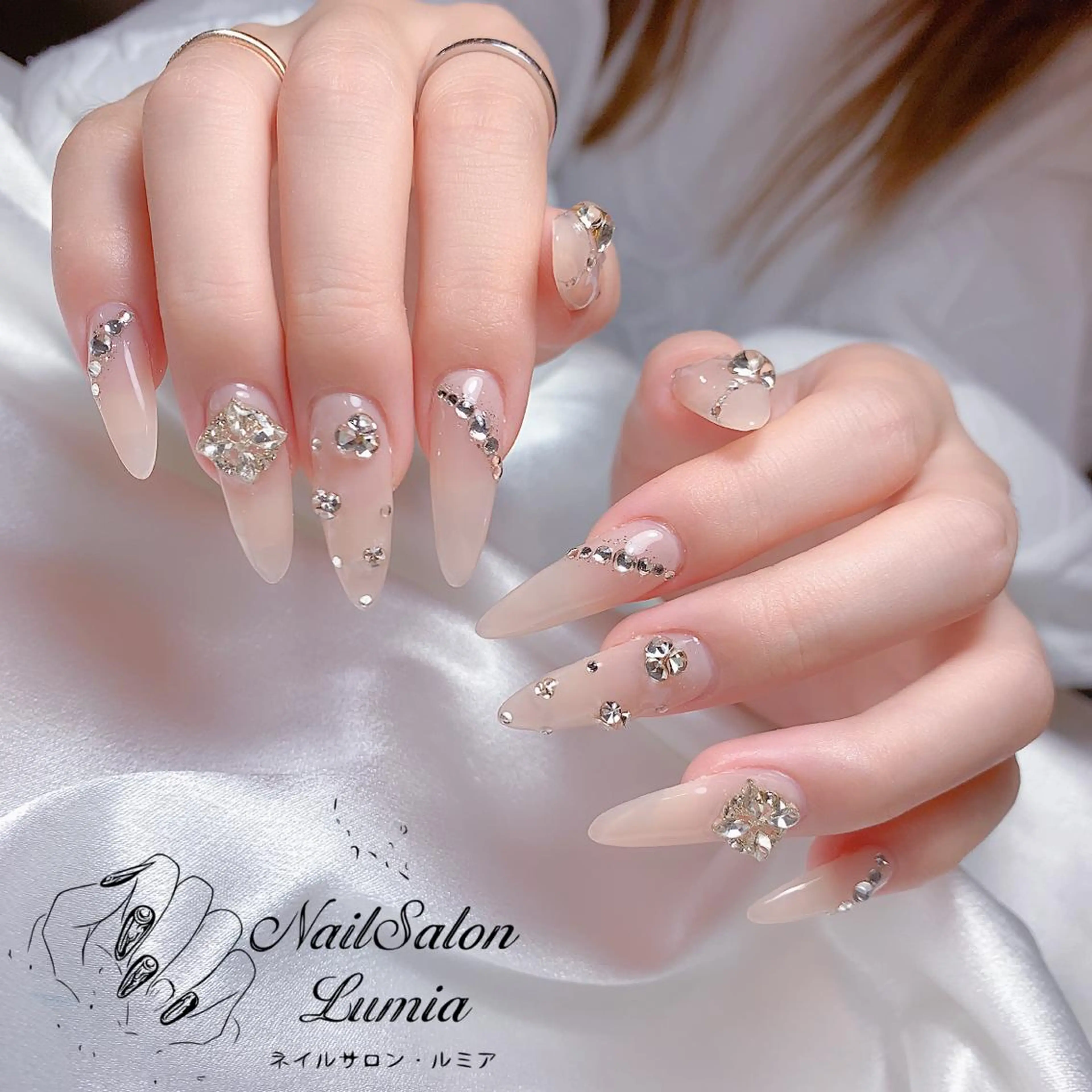 ネイル ハンドネイル ネイルサロン ルミア Lumia 店長のネイルデザイン