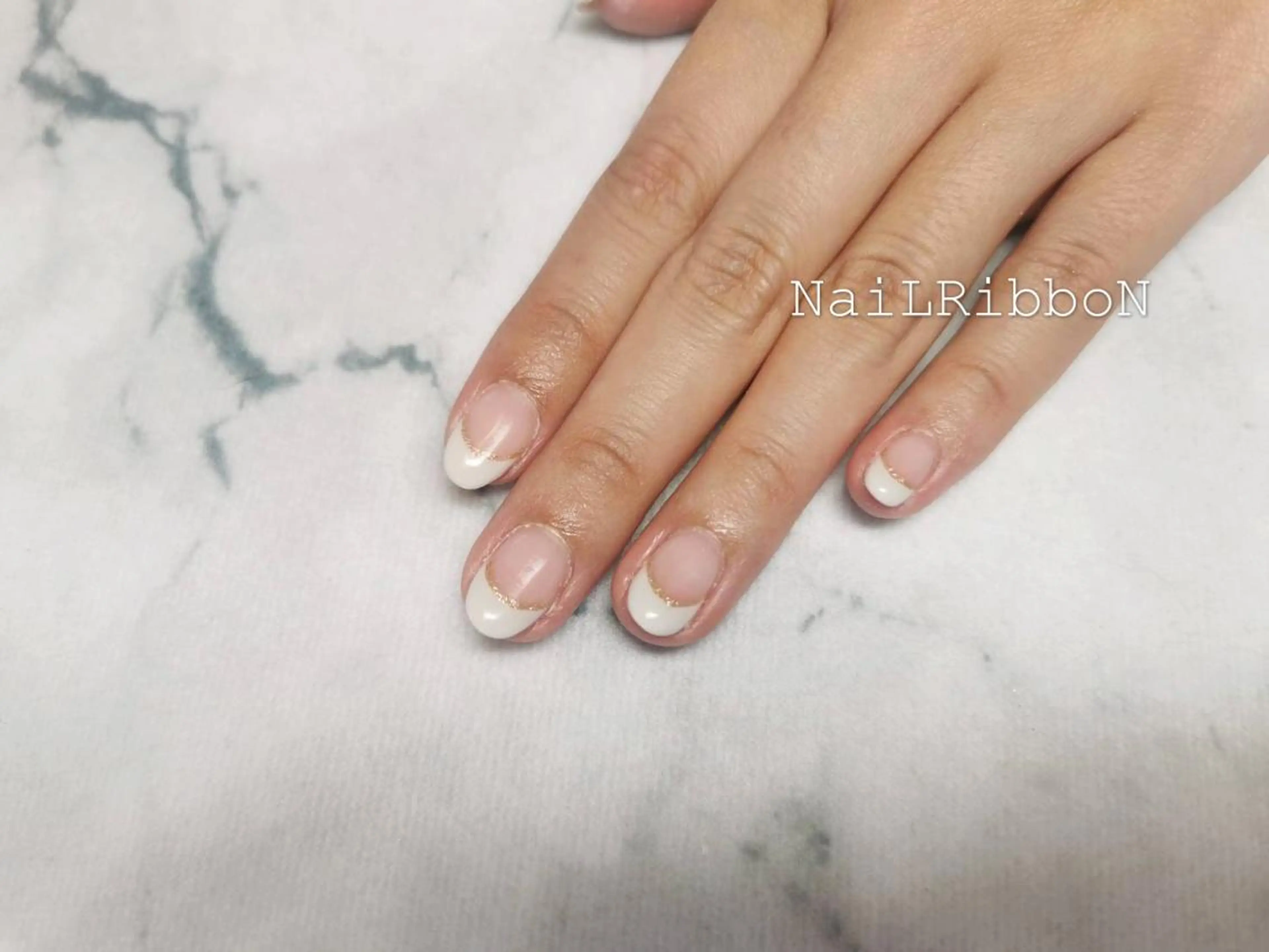 ネイル ネイルリボン 伊藤のネイルデザイン