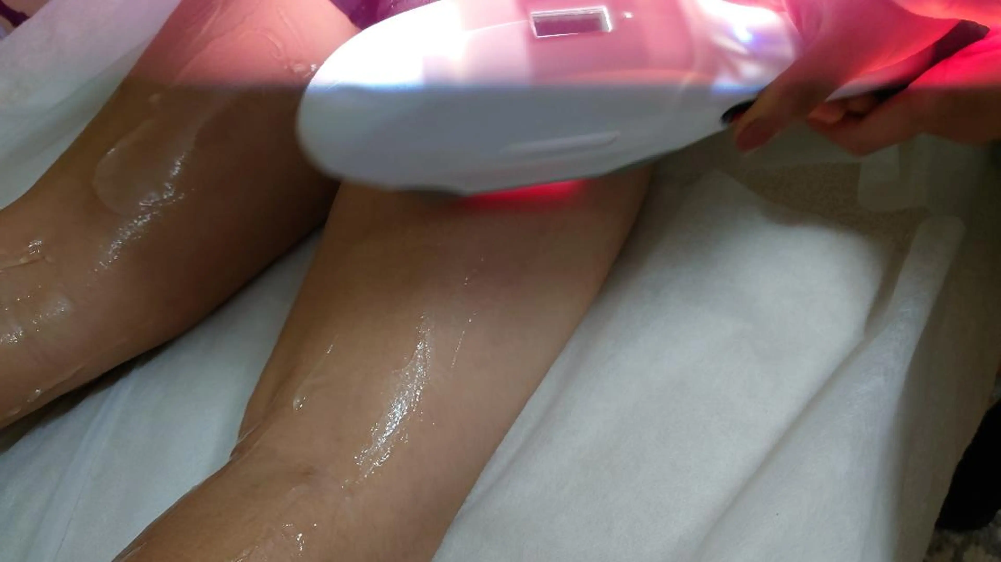 Beauty Salon Luana所属・Luanaまつパ脱毛 ハーブピーリング眉毛のマツエク・マツパデザイン