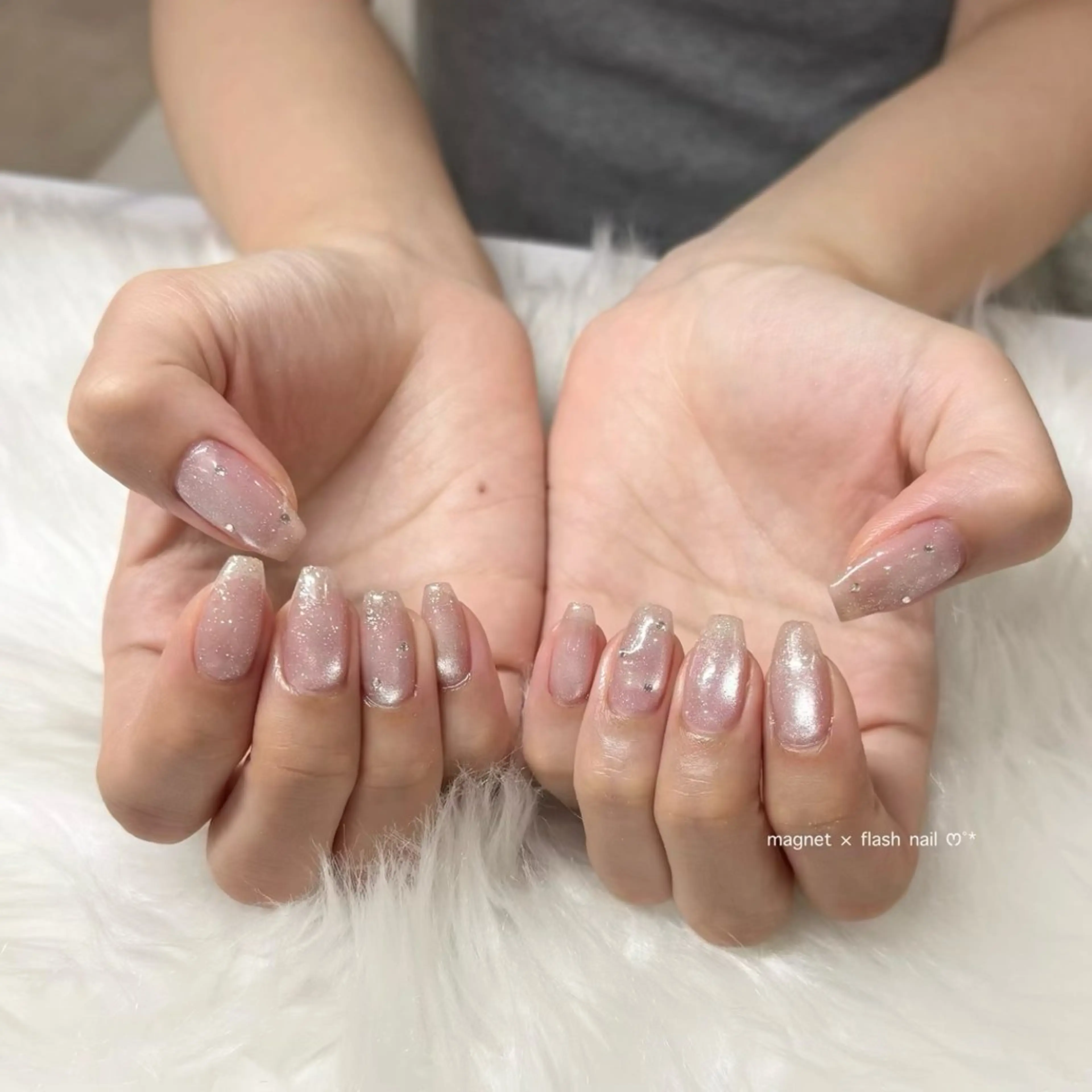 ネイル ハンドネイル REVIA: natsukiのネイルデザイン