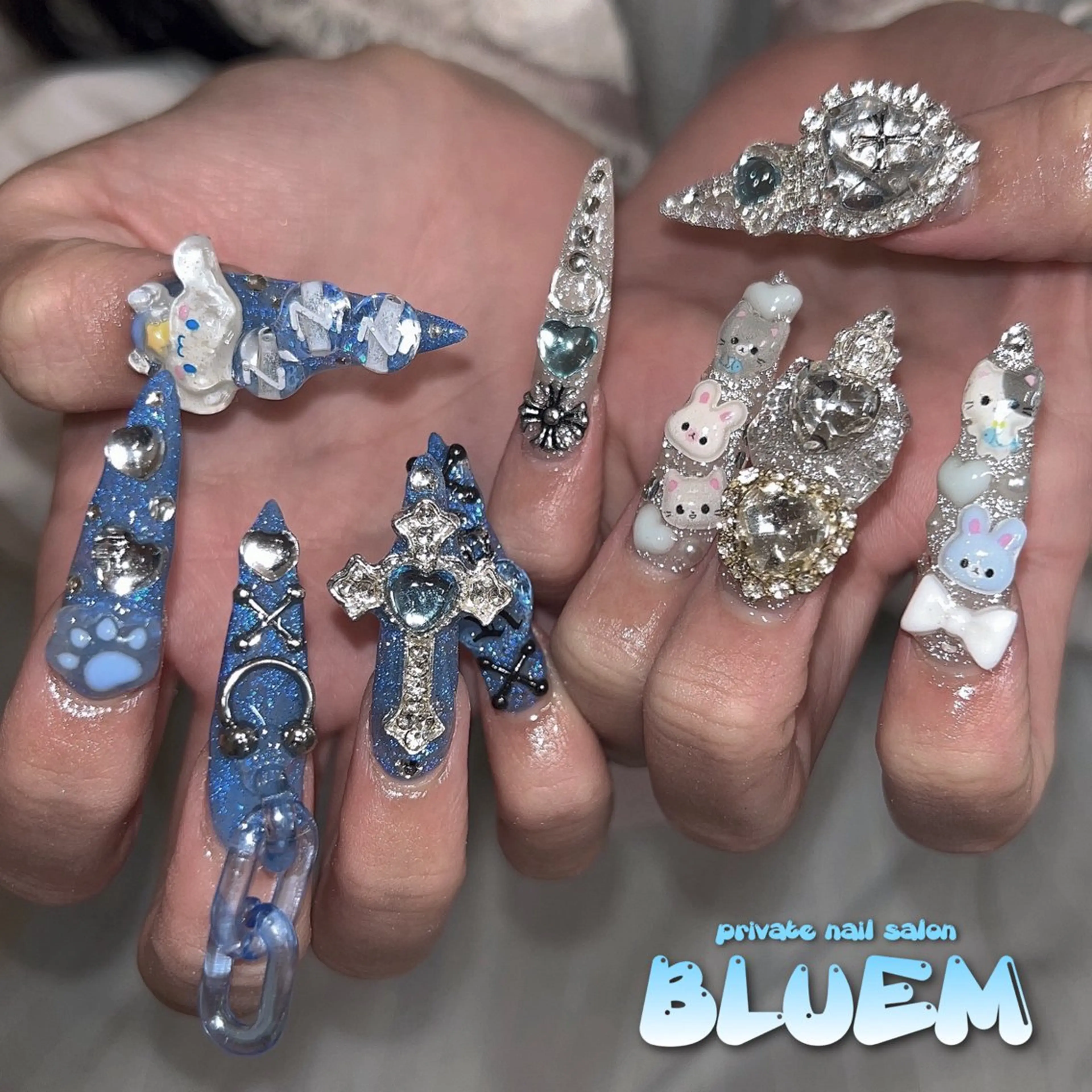 ネイル ハンドネイル BLUEM なな🐶のネイルデザイン