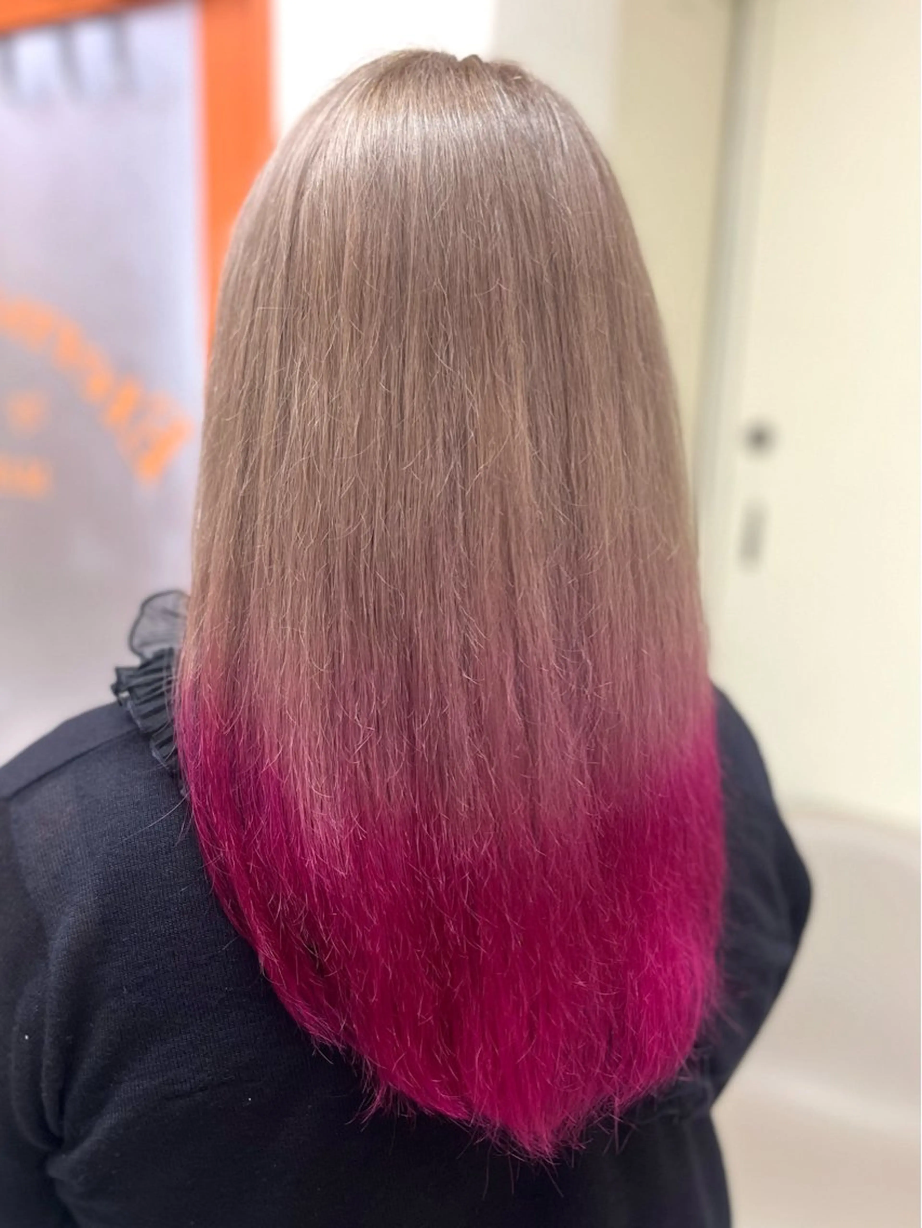 カラー 八馬 那由多のヘアスタイル