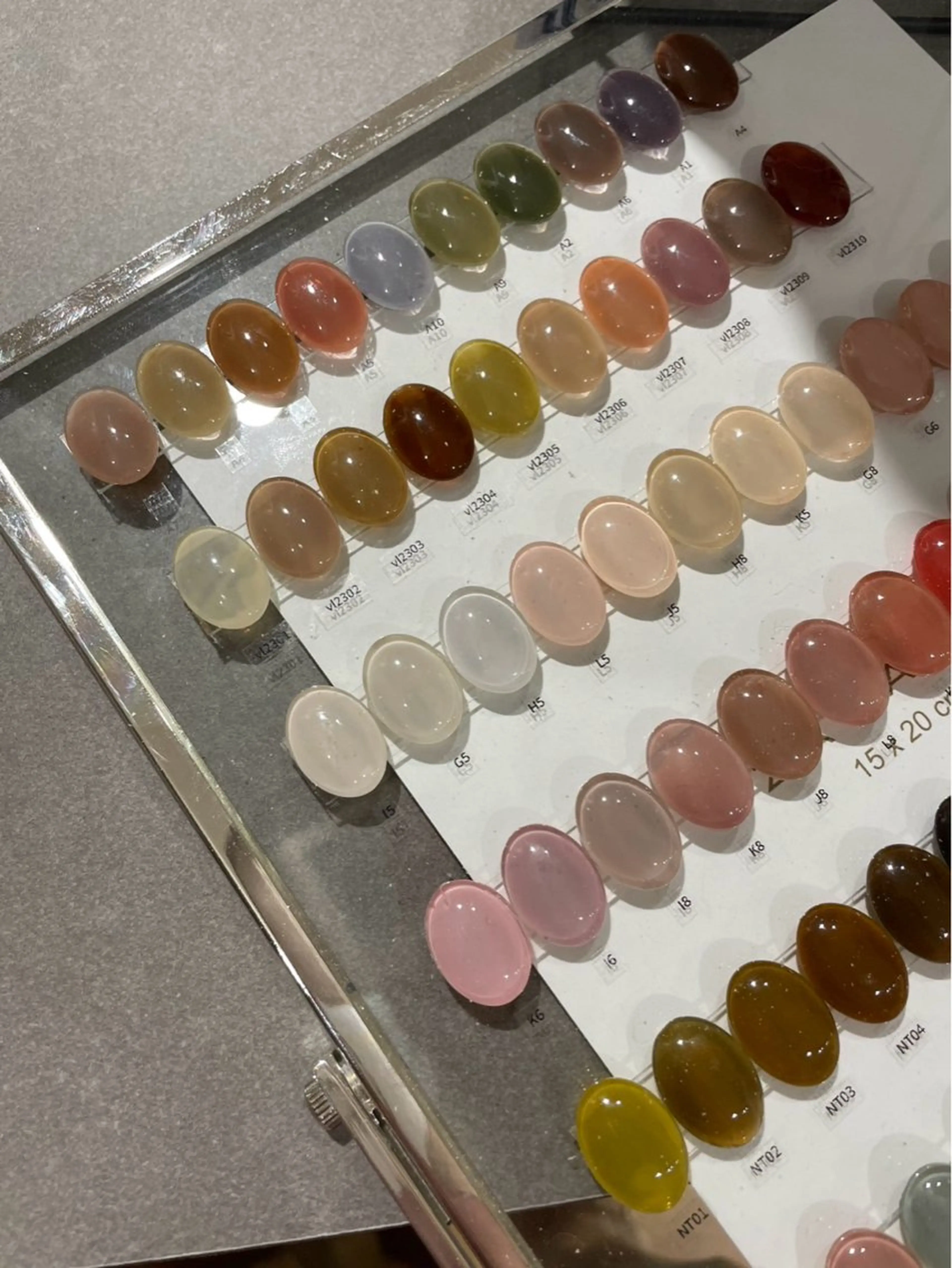 〈オフなし〉ちゅるんワンカラー🎀💫の写真