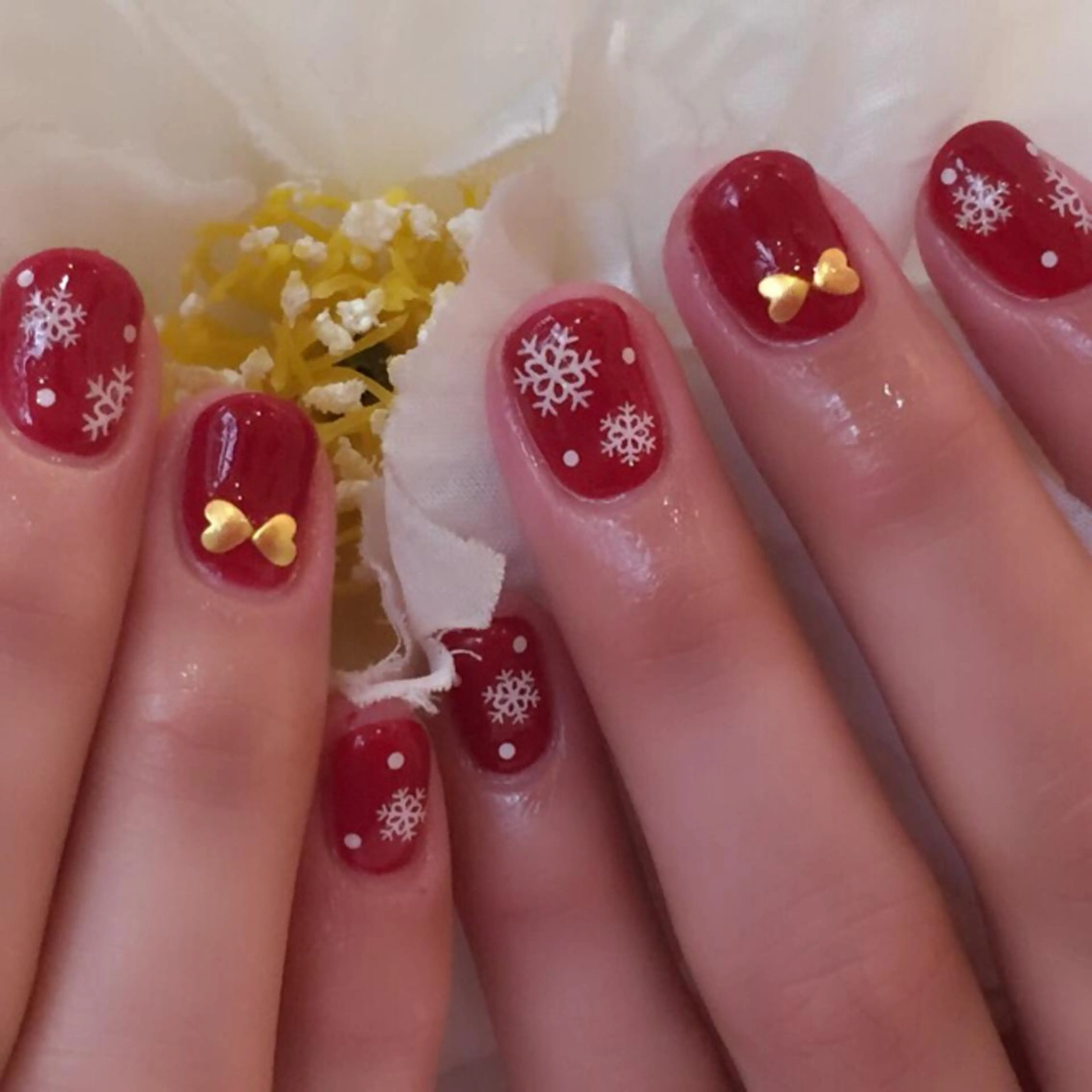 ショート SINCERELY シンシアリー🌈のネイルデザイン