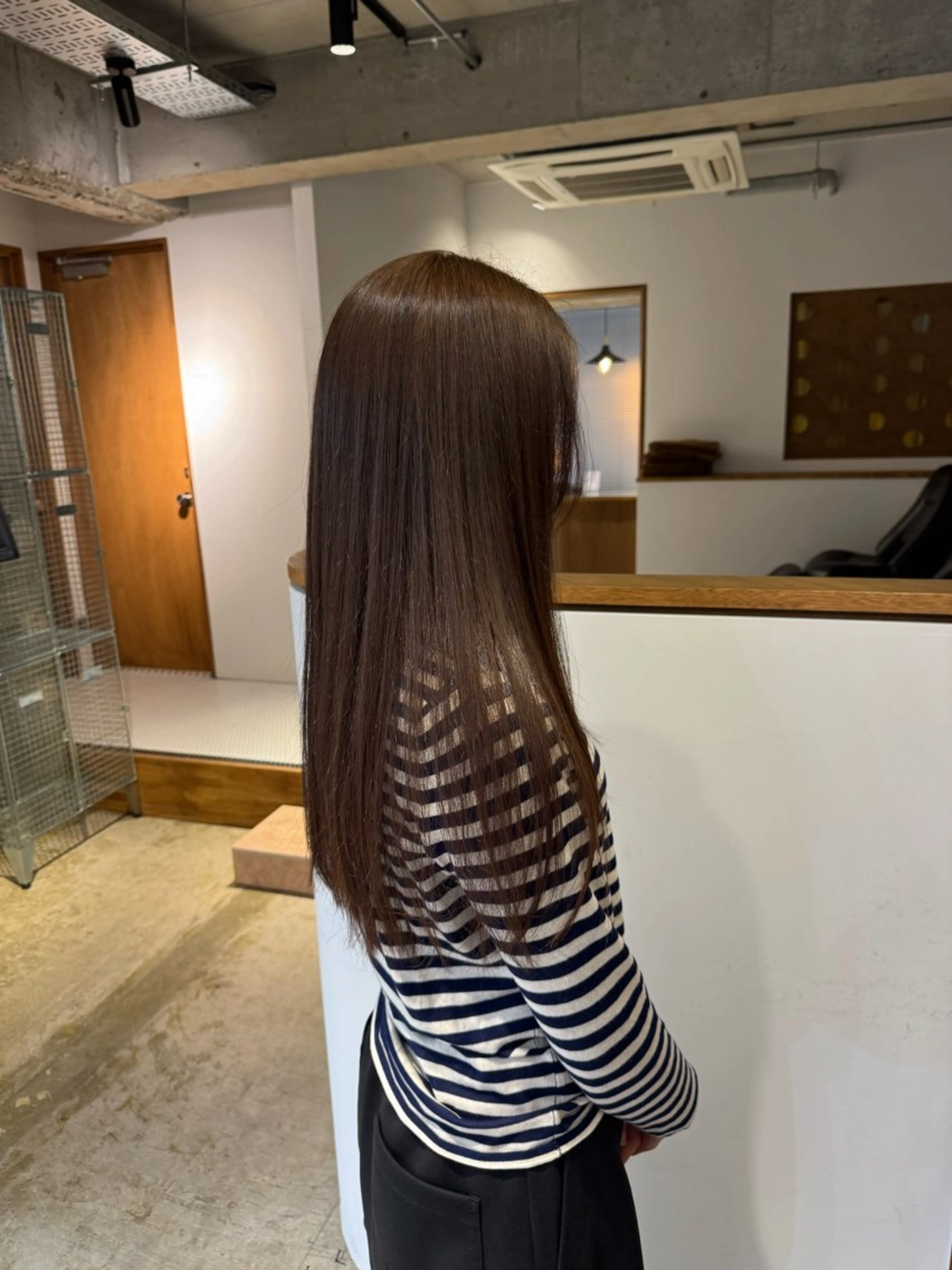 ロング ヘアカラー 名駅/酸性ストレート /ワンカラー/アヤハのヘアスタイル