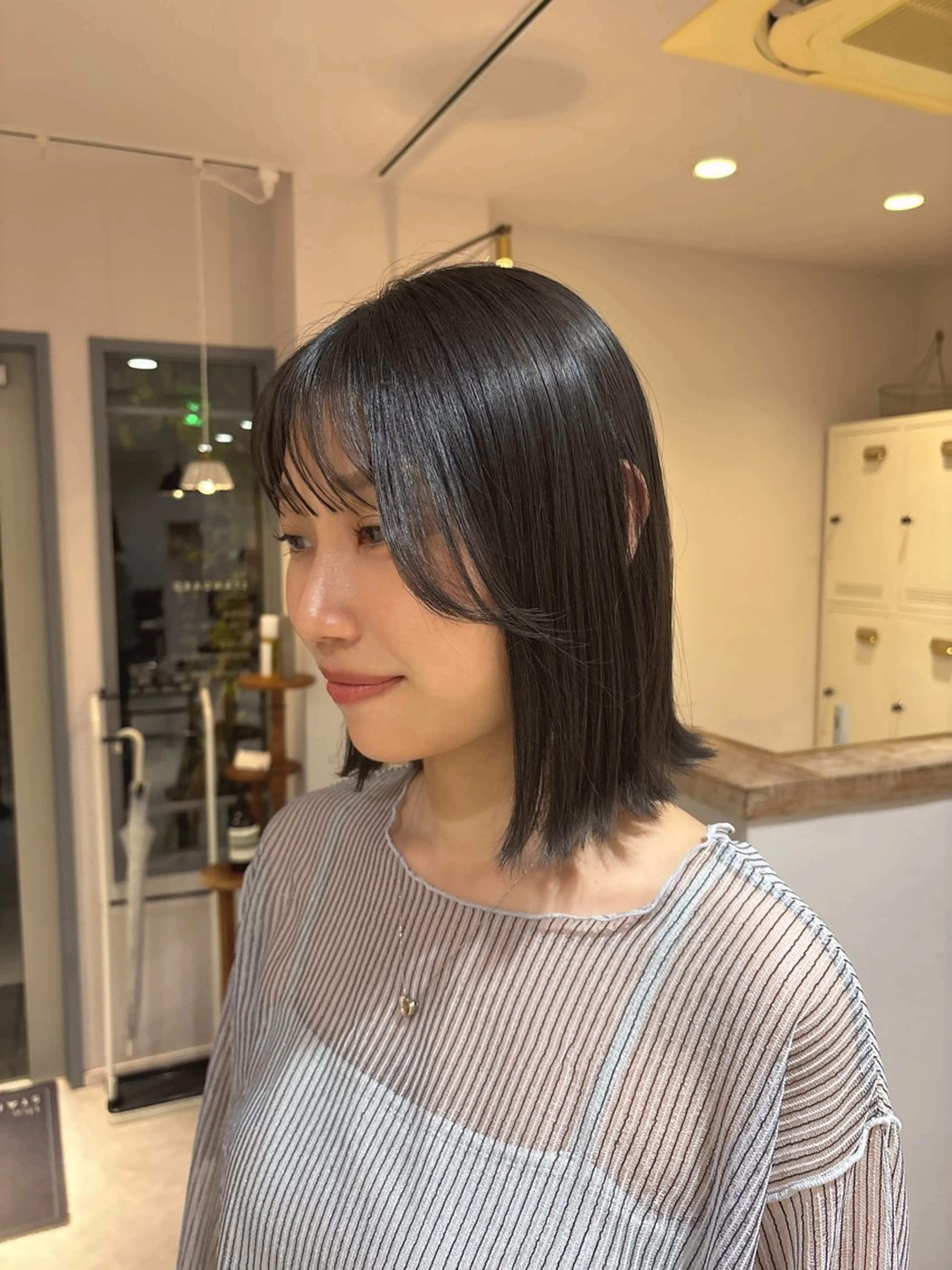 カラー 🎀調布仙川透明感オ リーブカラー干莉🎀のヘアスタイル