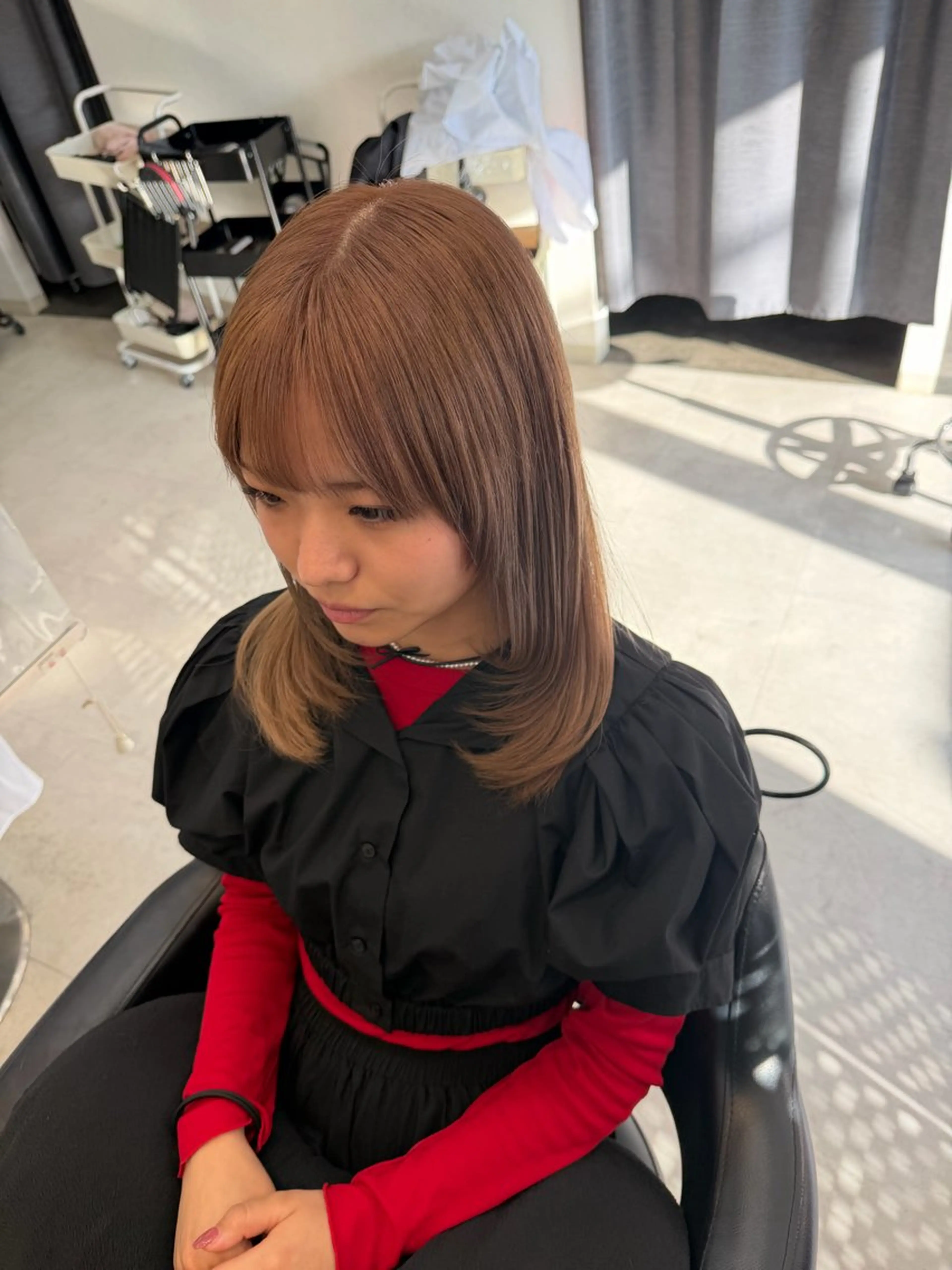 ミディアム 顔まわりレイヤー 顔周りカット レイヤーカット yuuka charmのヘアスタイル
