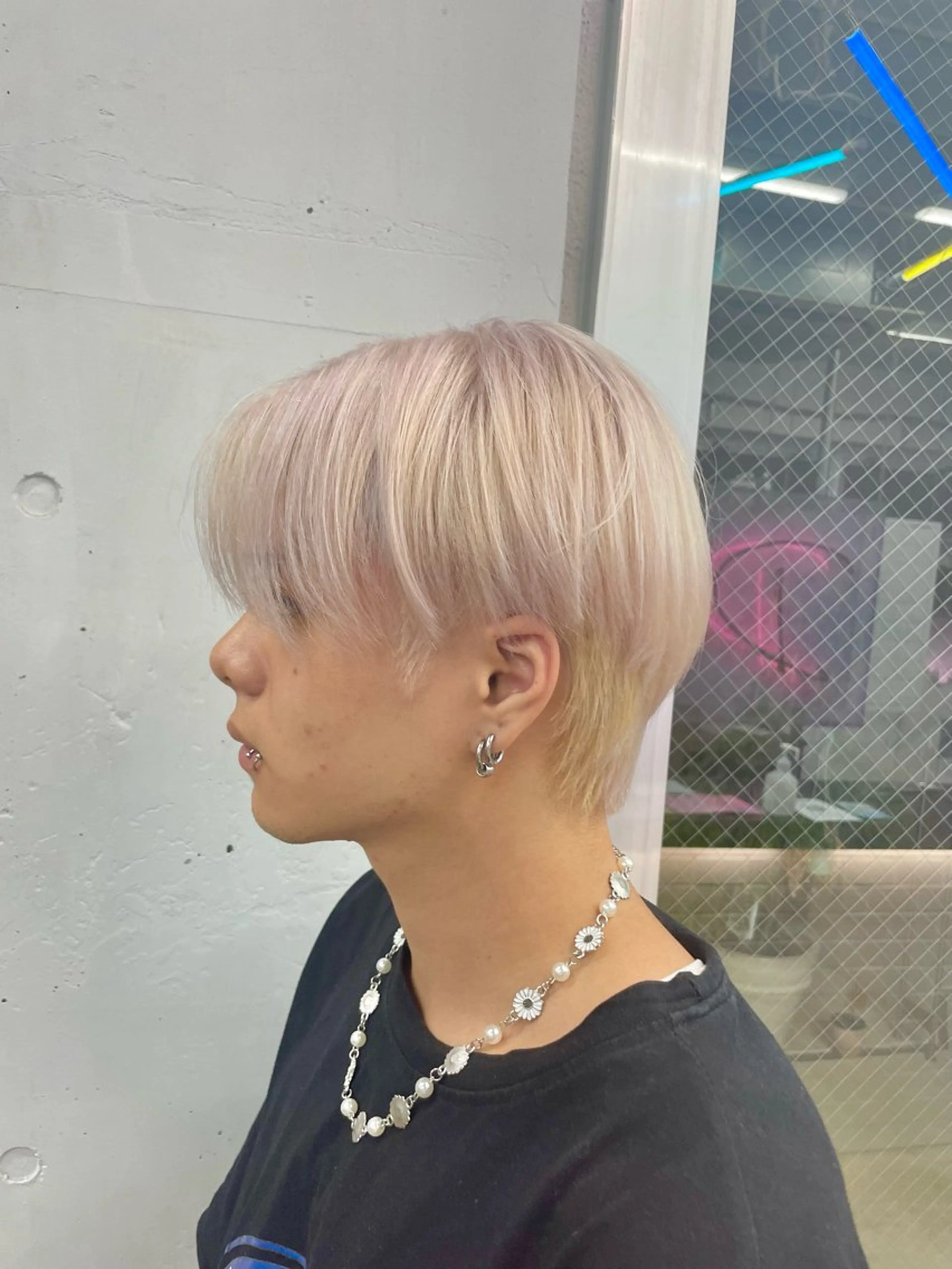 カラー メンズ カット ヘアカラー トリートメント ヘアセット ザクザクレイヤー 🍀/ブリーチ/小田のヘアスタイル