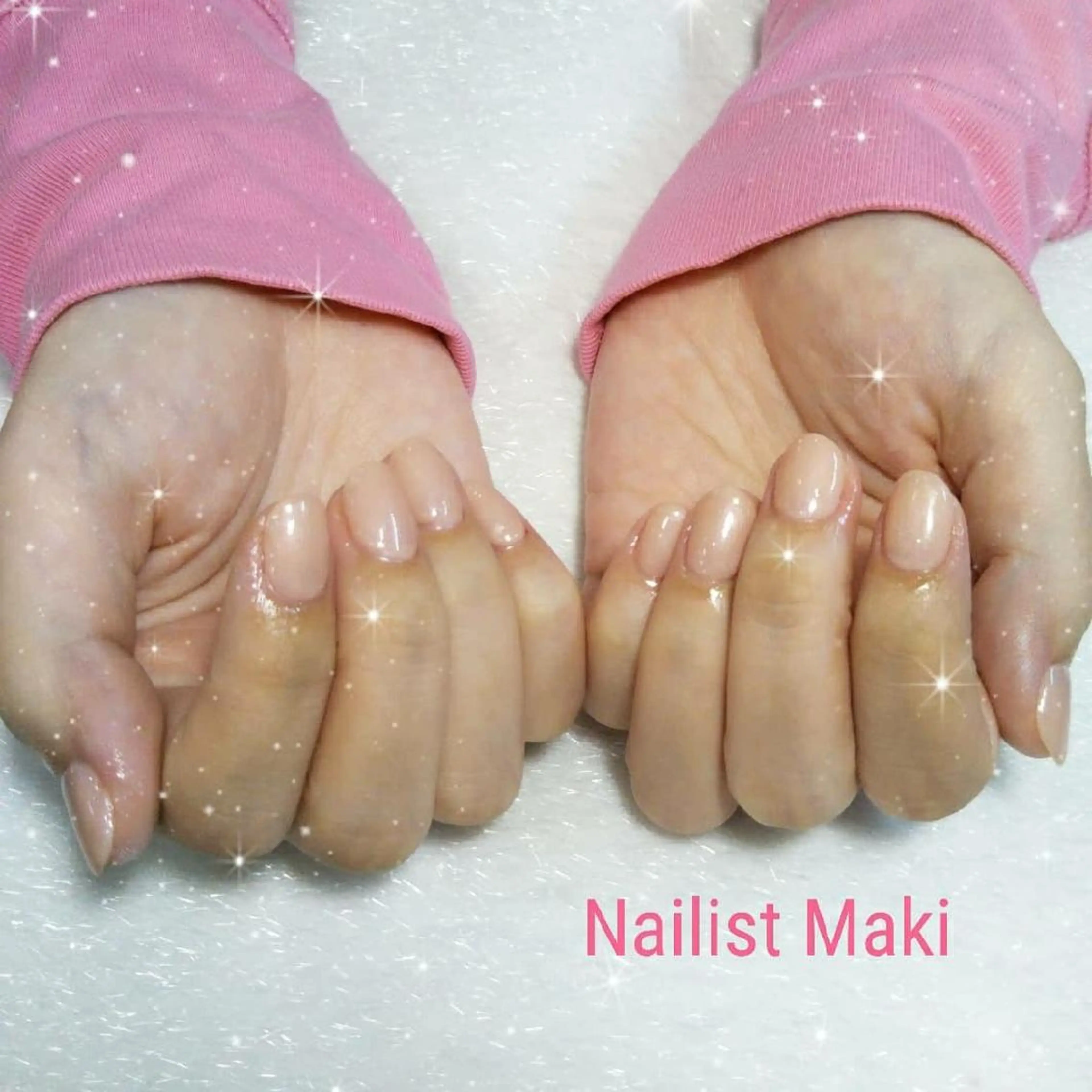 ネイル 小顔・毛穴・たるみ ネイル　似内真樹のエステ・リラクイメージ