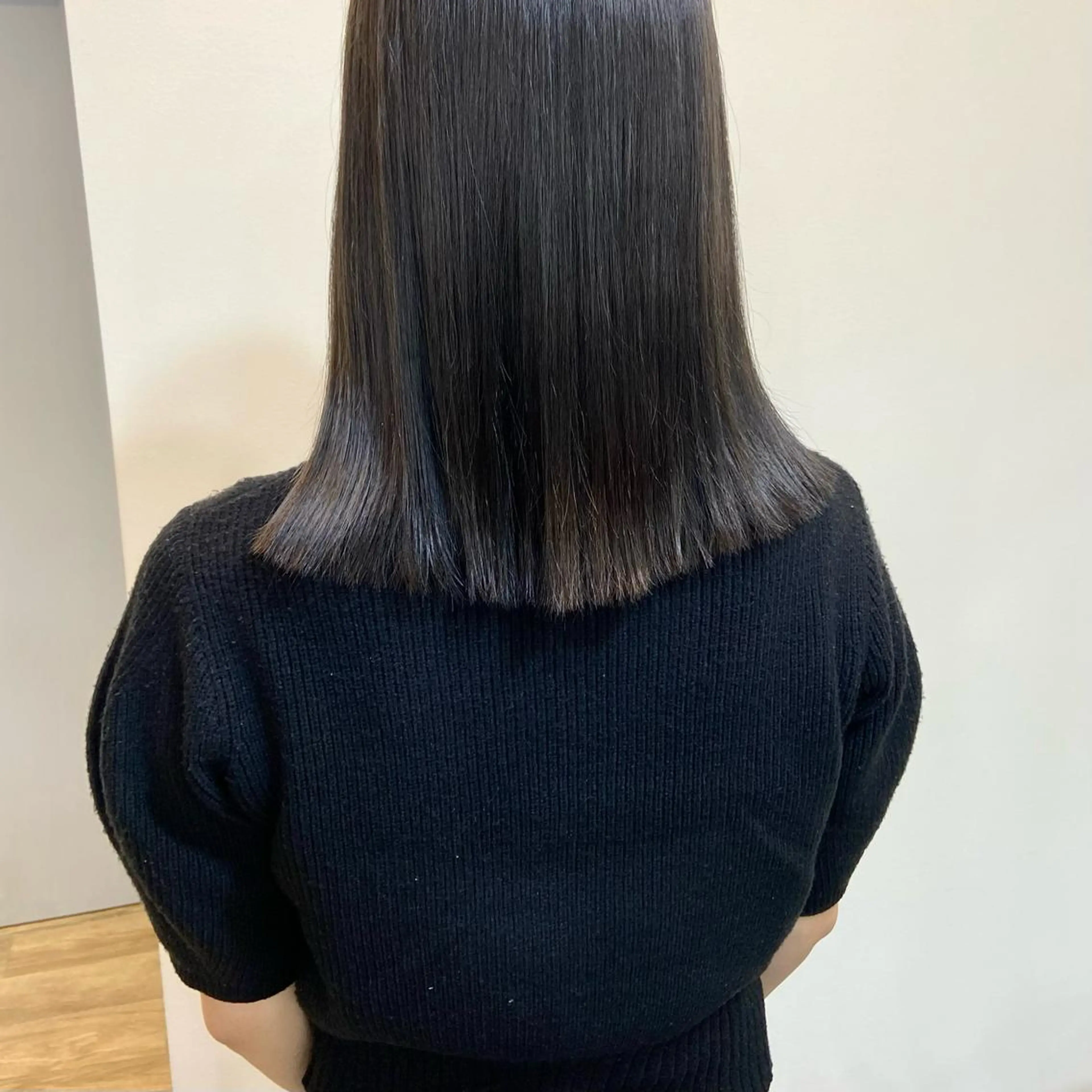 ミディアム カラー ベージュカラー ブリーチ ケアブリーチ 透明感カラー ダブルカラー mai 🎀 / 梅田美容室のヘアスタイル