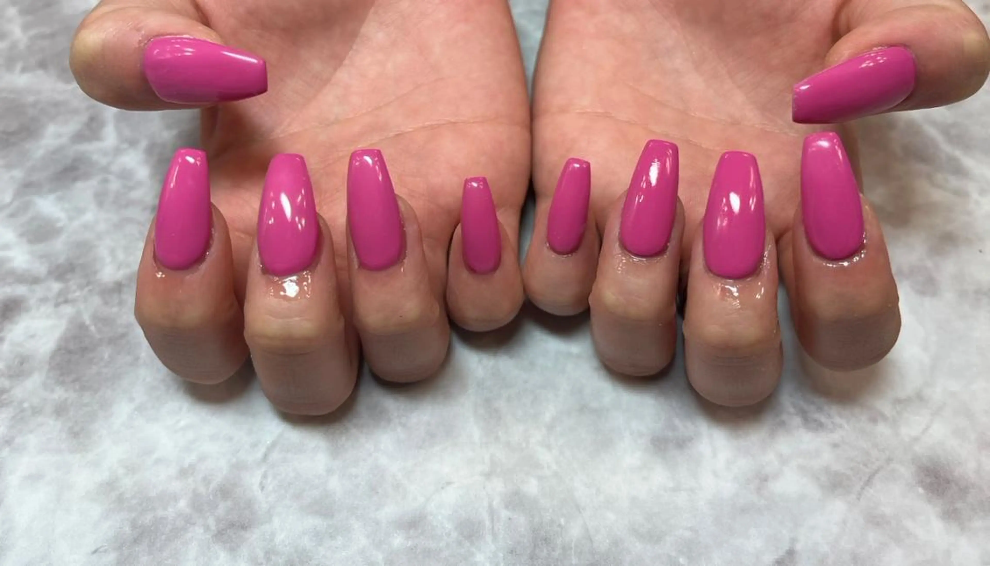 ネイル ハンドネイル 🎀ネイルサロン RIRI🎀のネイルデザイン