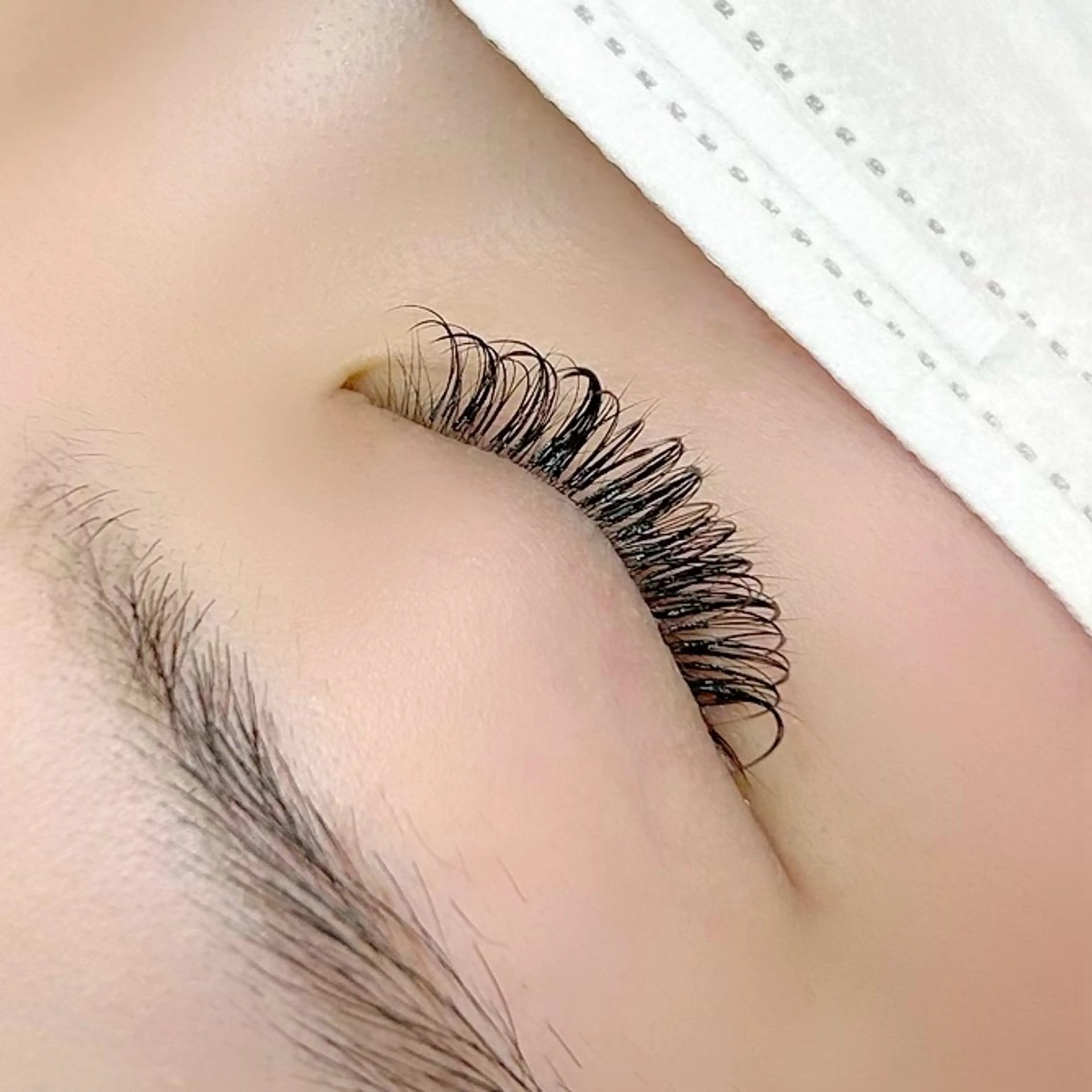 マツエク・マツパ バインドロック フラットラッシュ ナチュラル パリジェンヌラッシュリフト まつげパーマ Marine eyeの眉毛・アイブロウイメージ