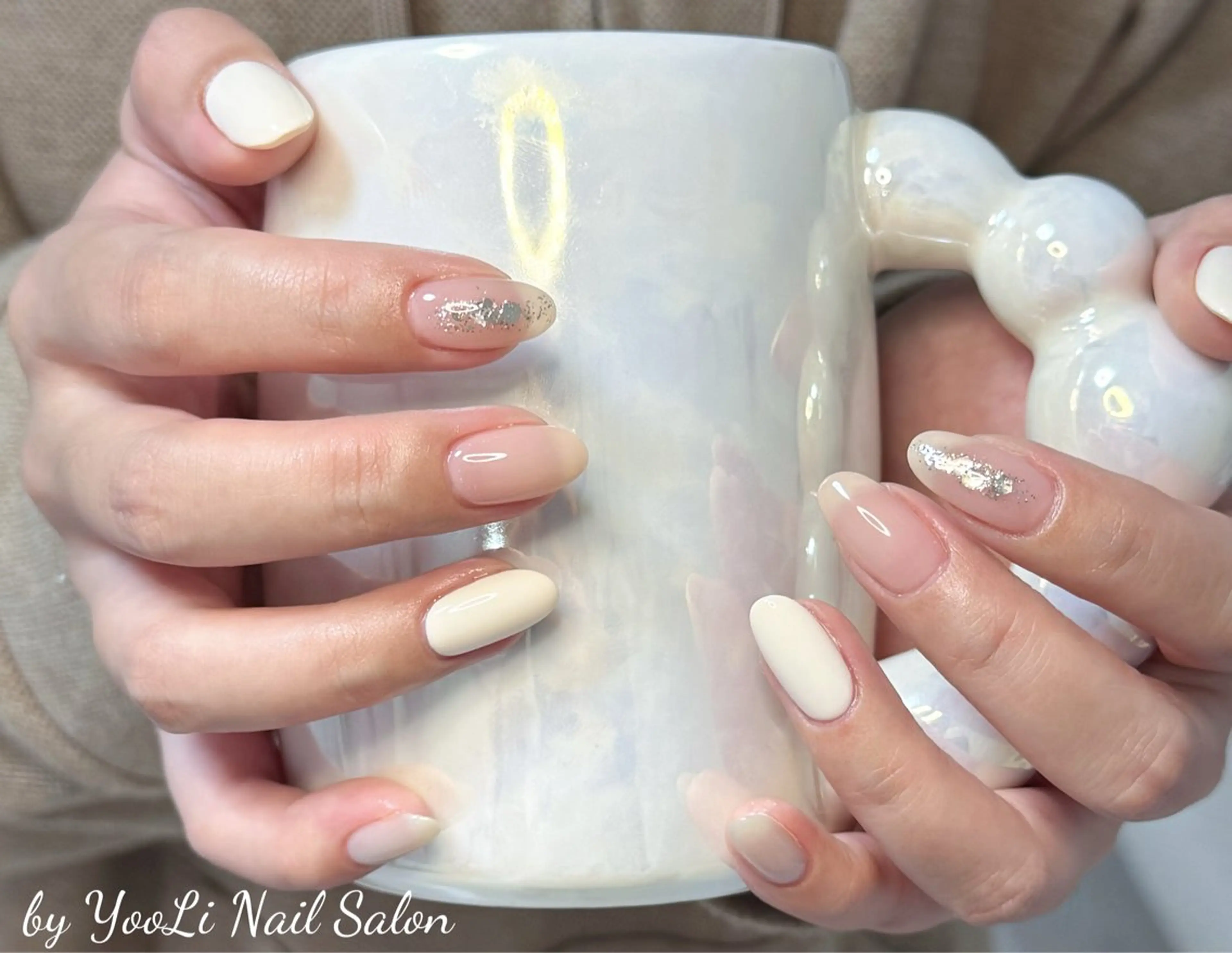 ネイル アートネイル オーロラネイル チークネイル フレンチネイル ガラスフレンチ ハンドネイル 🎀🎀YooLi Nail Salonのネイルデザイン