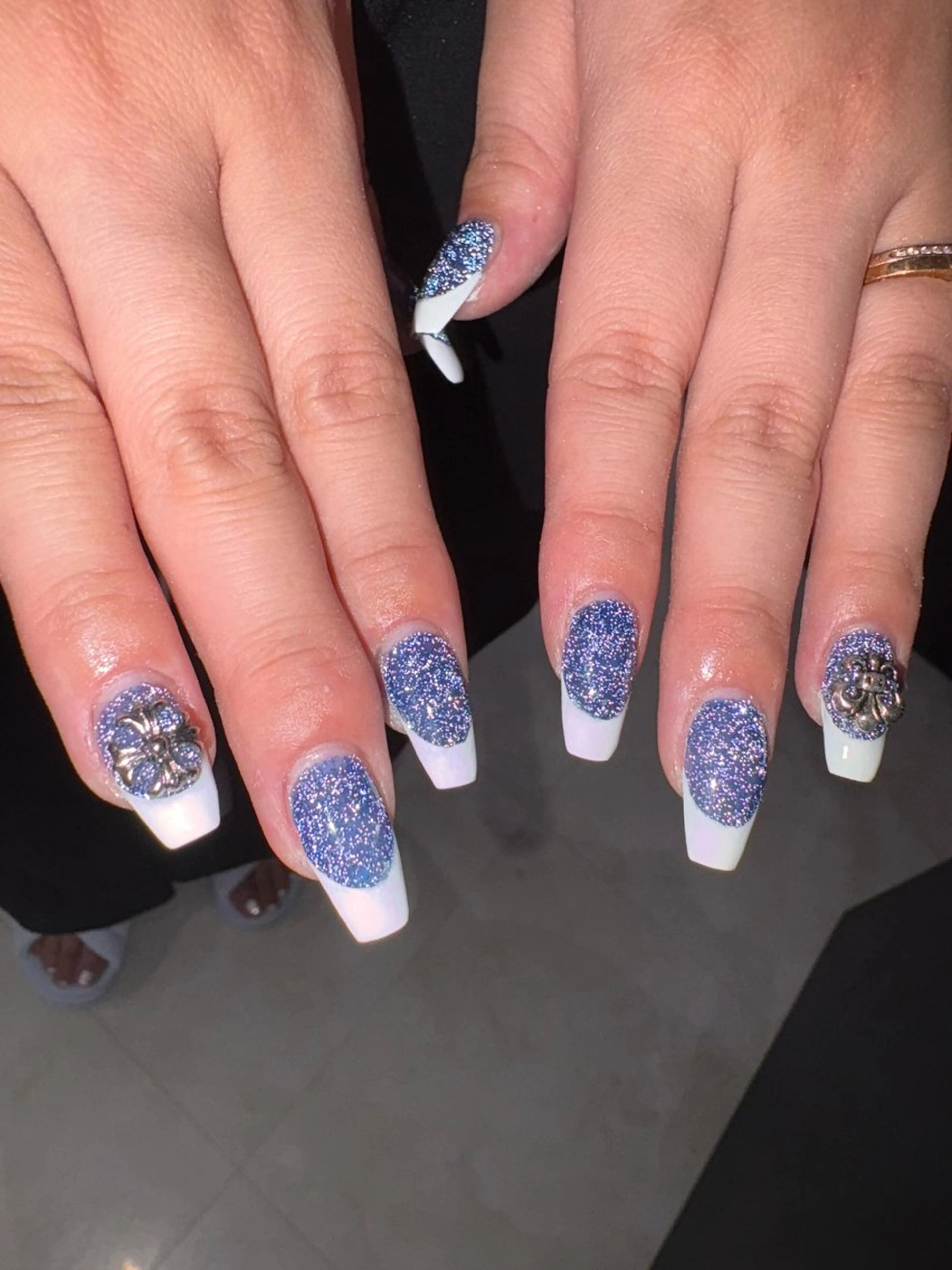 ネイル フラッシュネイル フレンチネイル MODA Momoのネイルデザイン