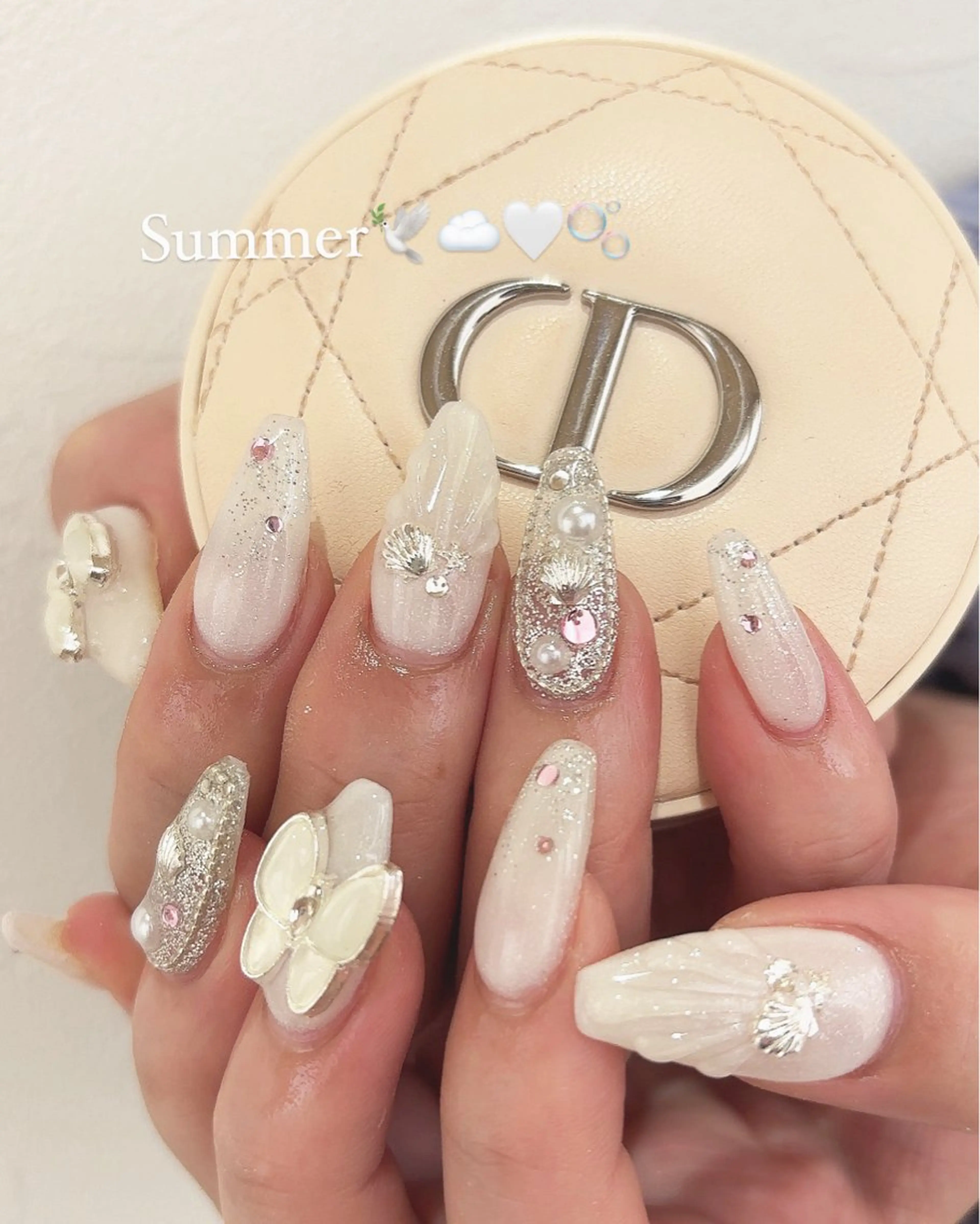 ネイル ホワイト ハンドネイル beautiful meみくのネイルデザイン